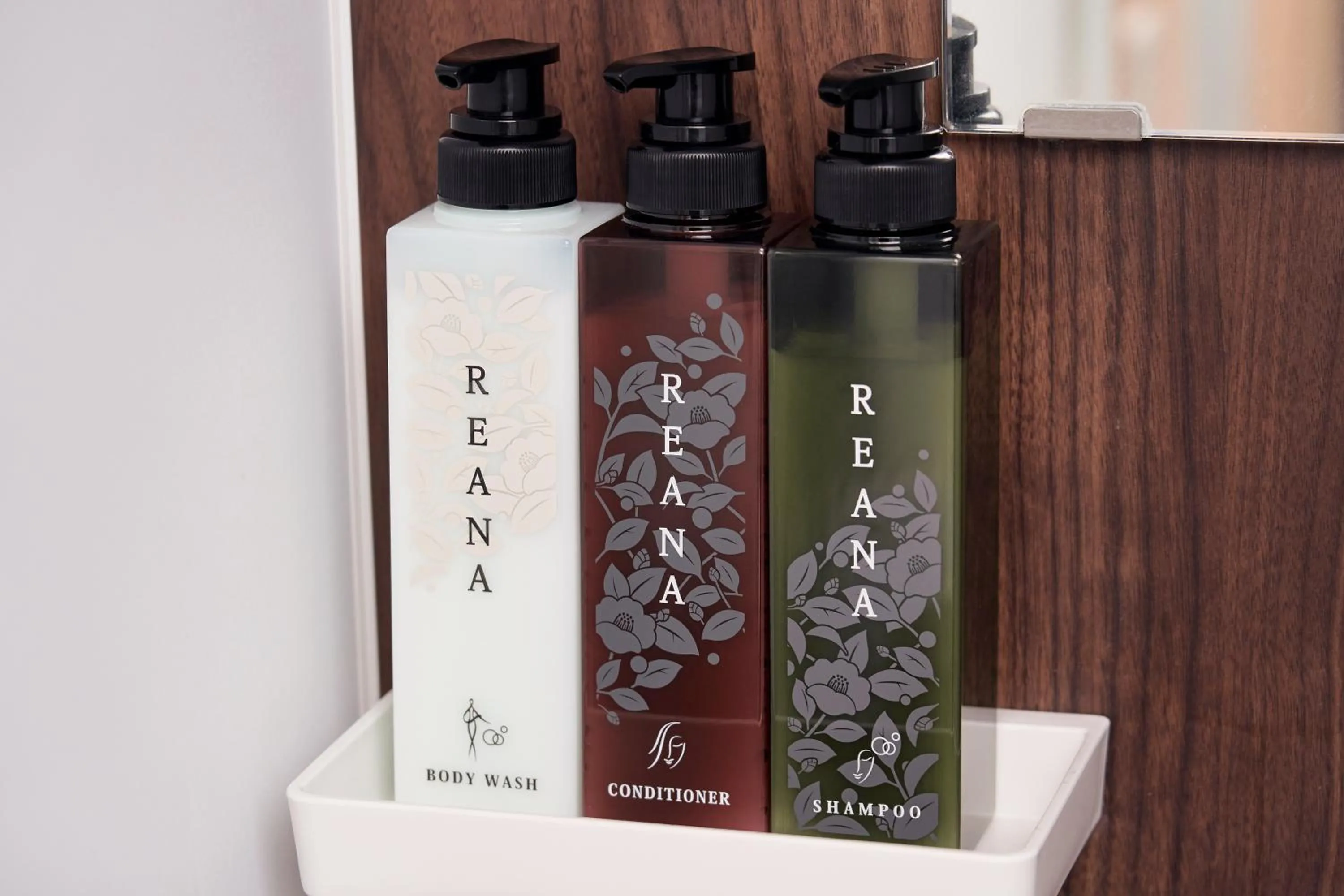 Shower in Boxi Hakata 1