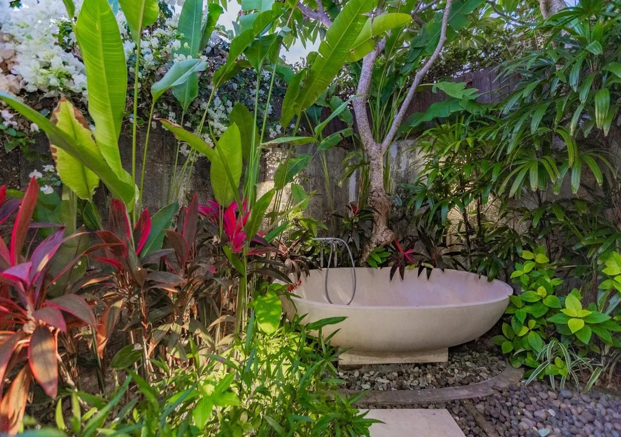Open Air Bath in Villa Cantik Pandawa By Fays Hospitality