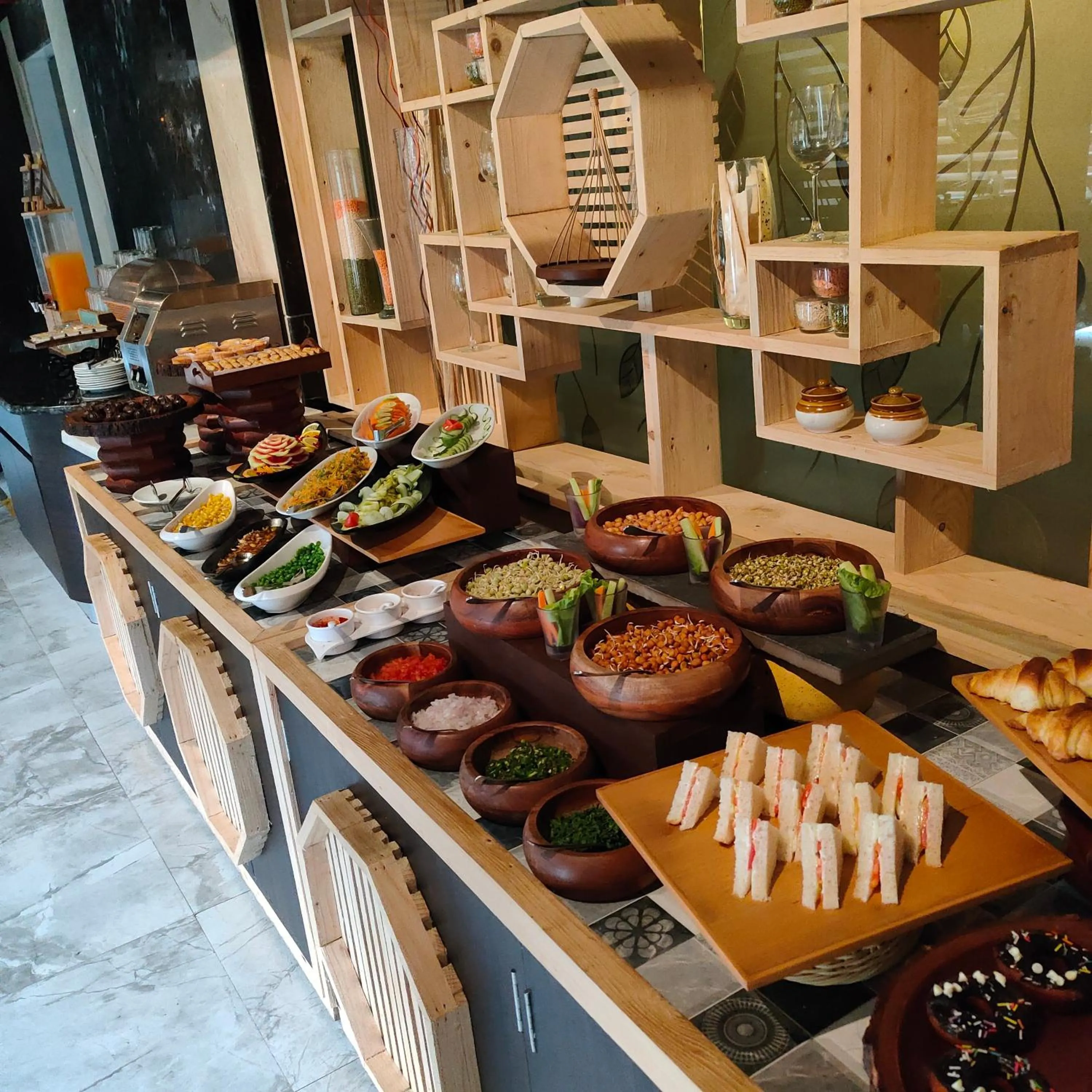 Buffet breakfast in Regenta Central Imperial Candolim Goa