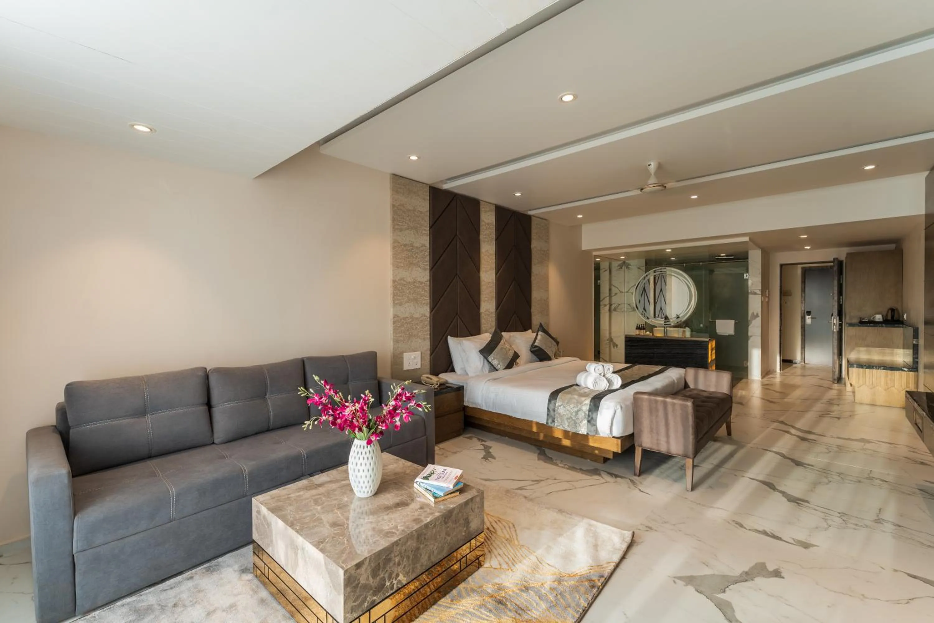 Living room in Regenta Central Imperial Candolim Goa