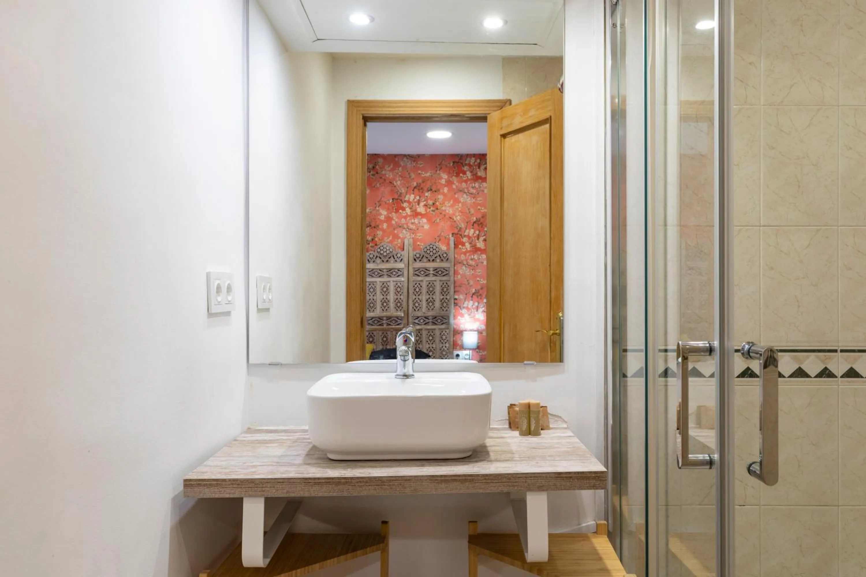 Bathroom in H-A Aparthotel Hotel Quo