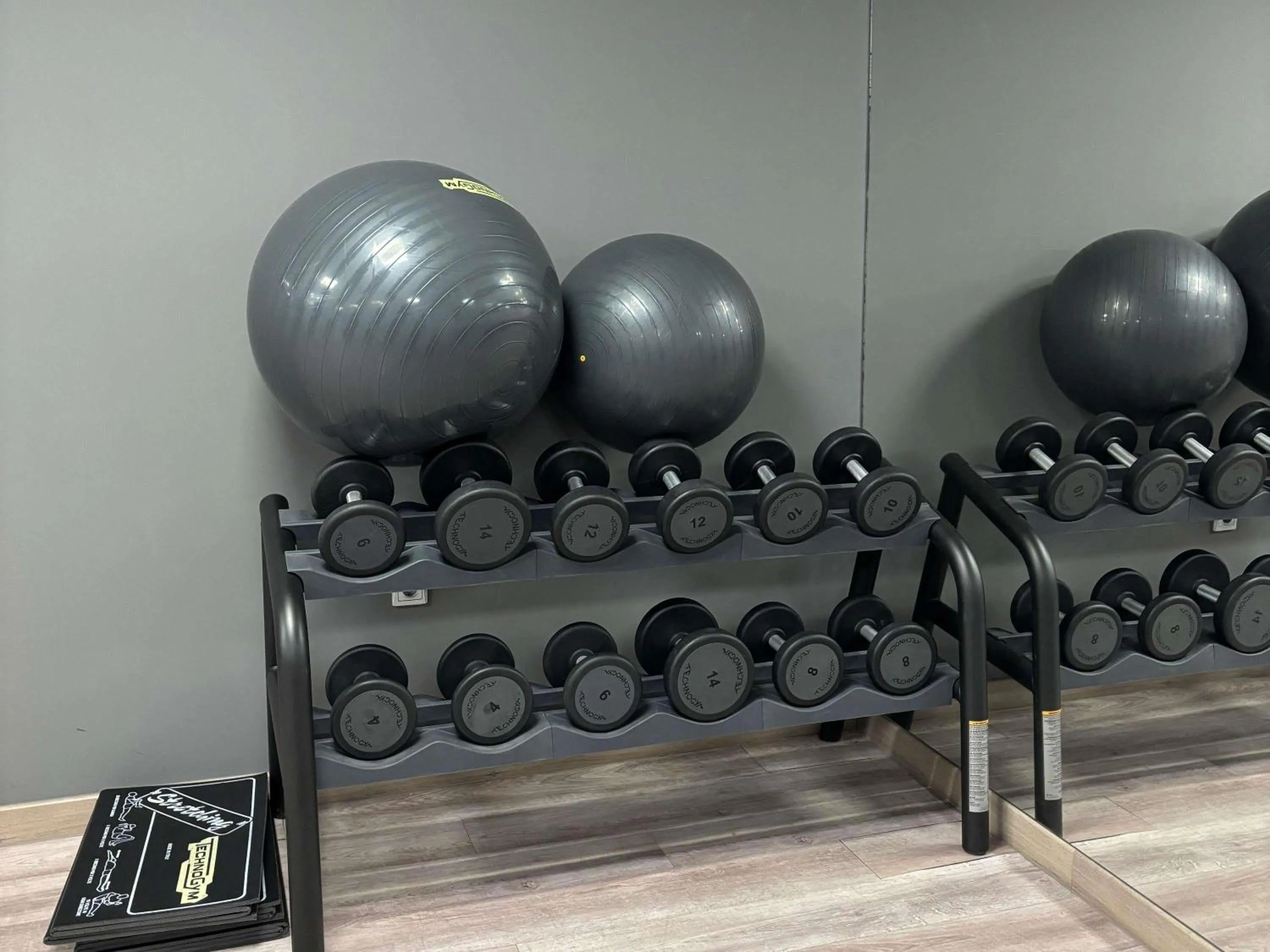 Fitness centre/facilities in Ibis Styles A Coruna