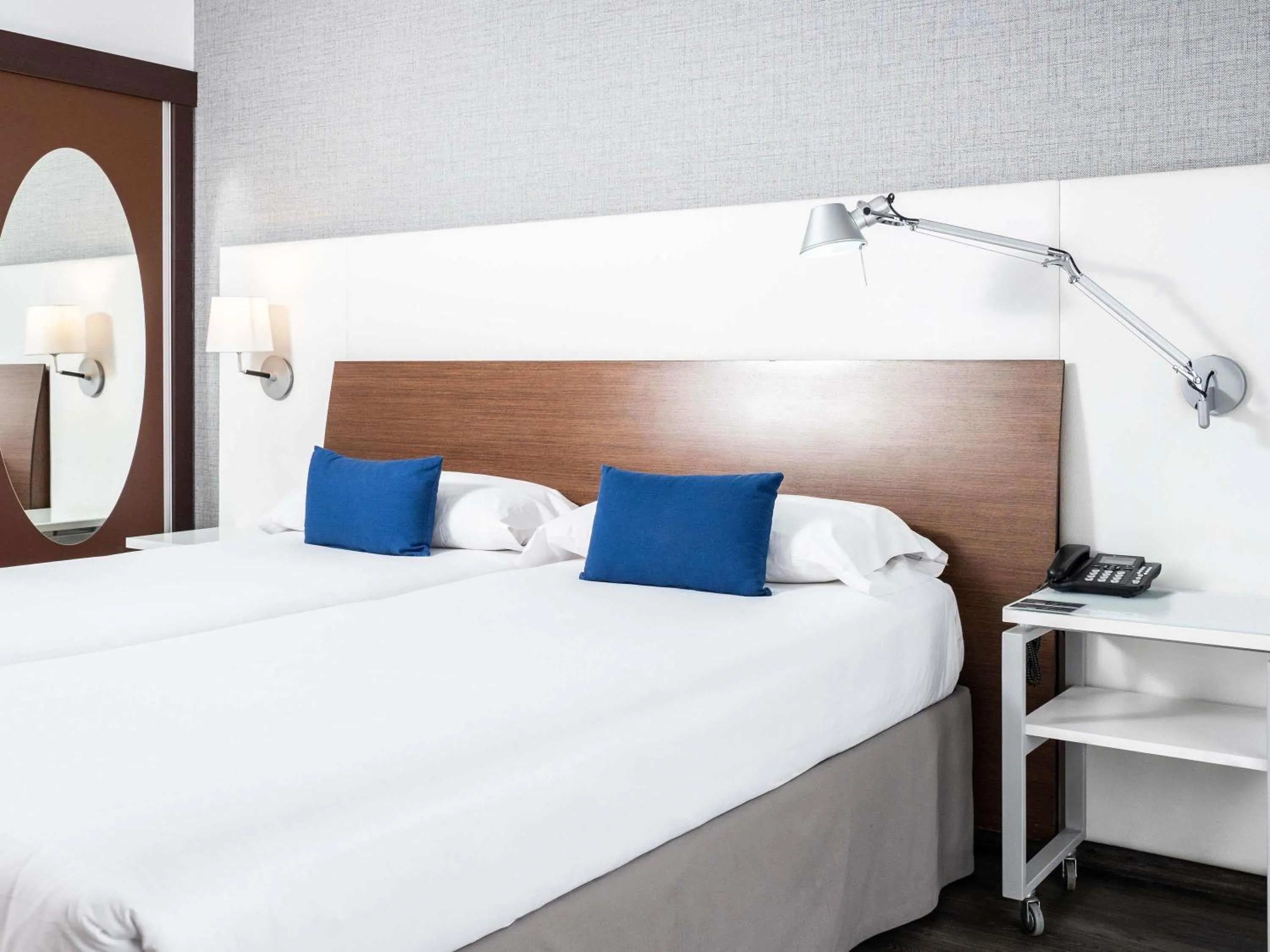 Bedroom, Bed in Ibis Styles A Coruna