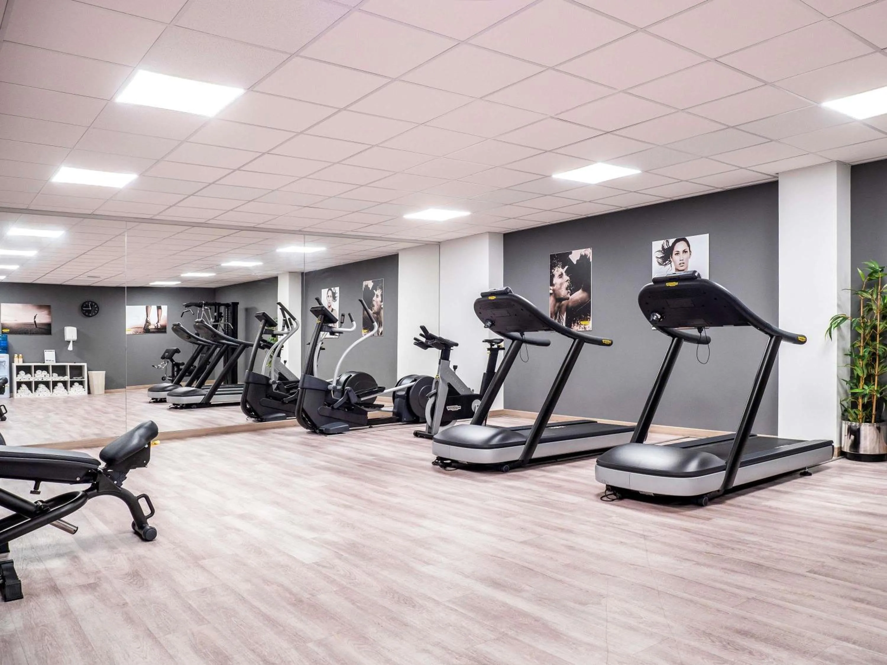 Fitness centre/facilities in Ibis Styles A Coruna