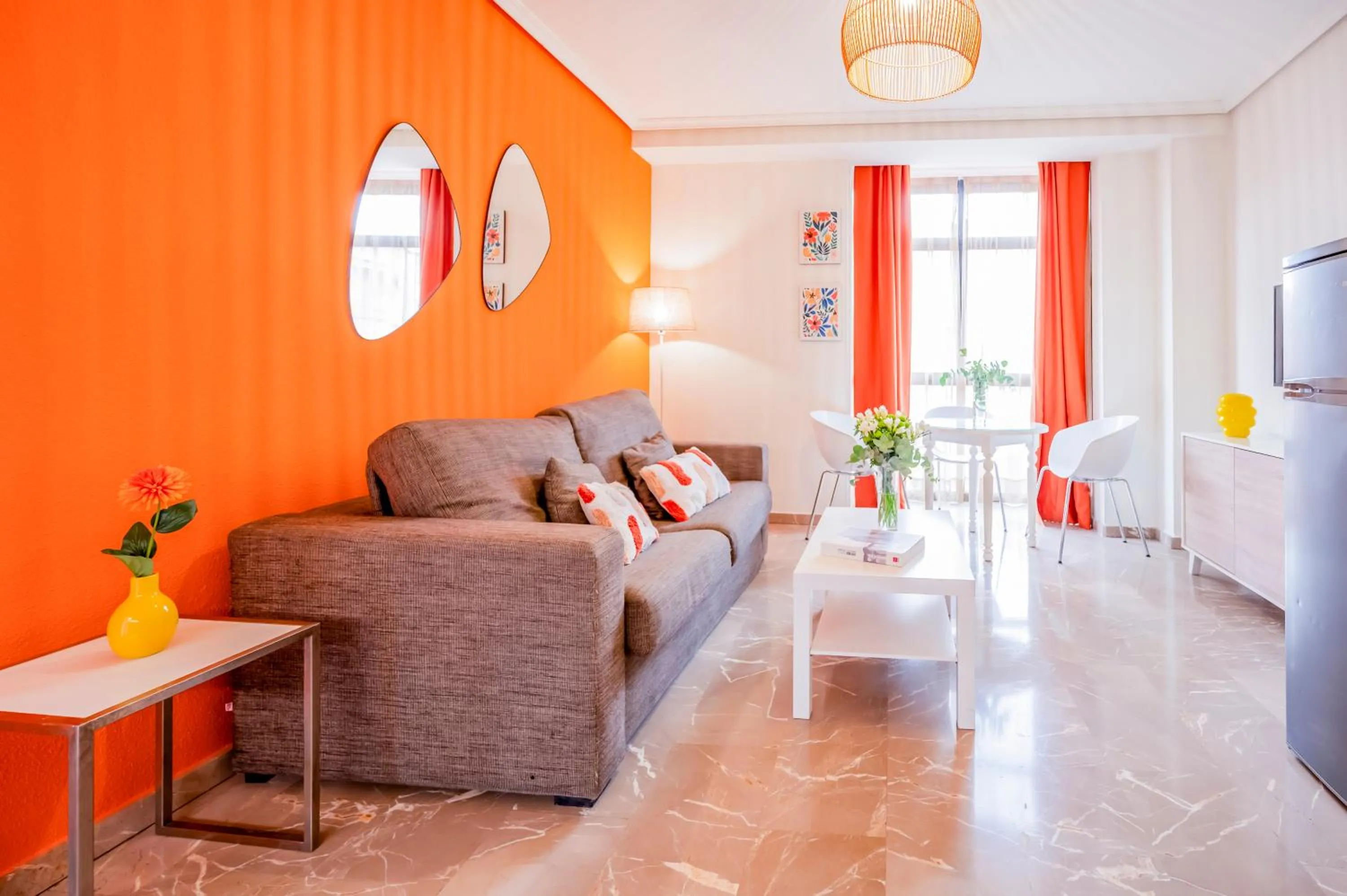 TV and multimedia in Apartamentos G3 Galeon