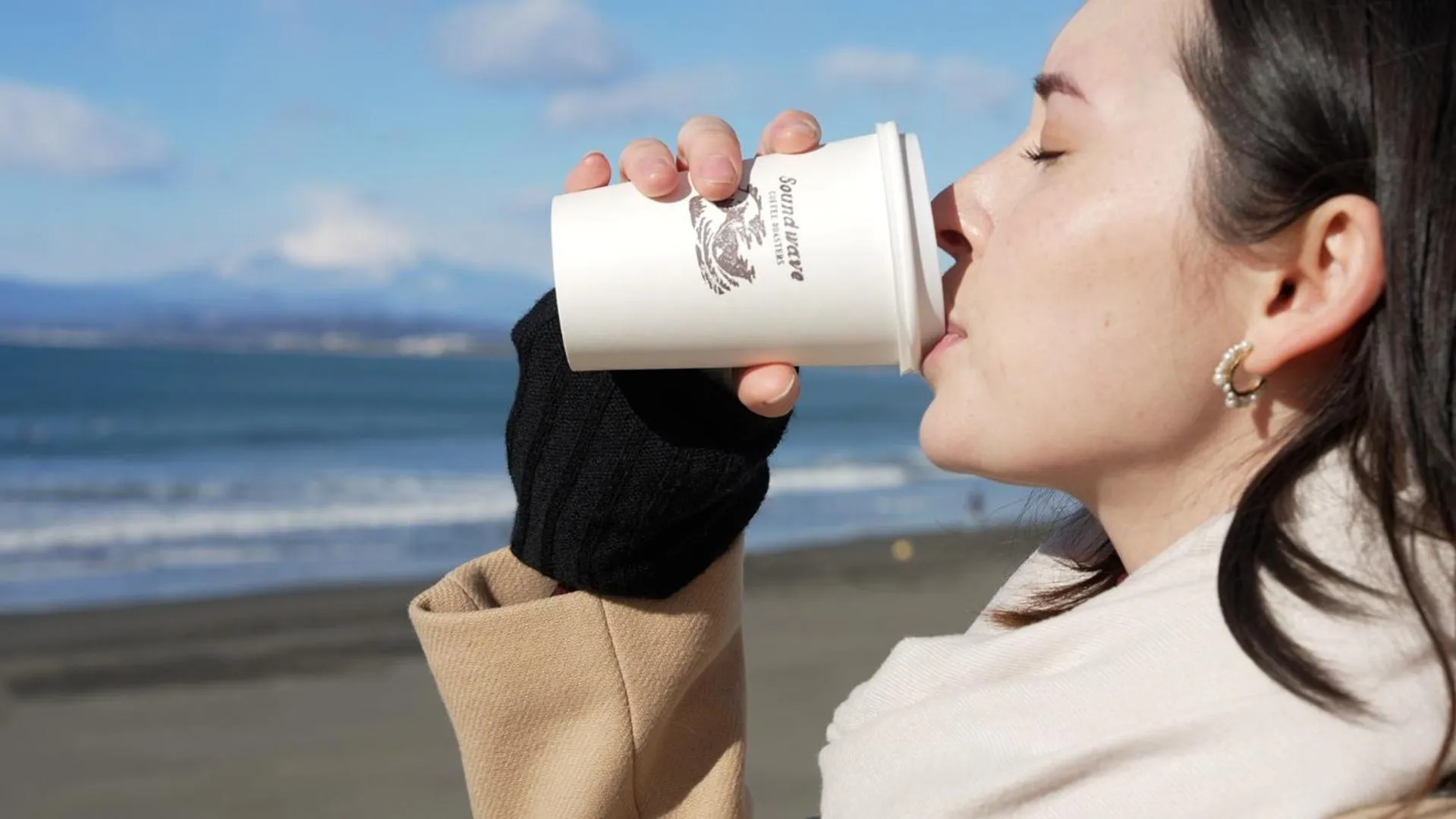 Sea view in COFFEE HOTEL Soundwave