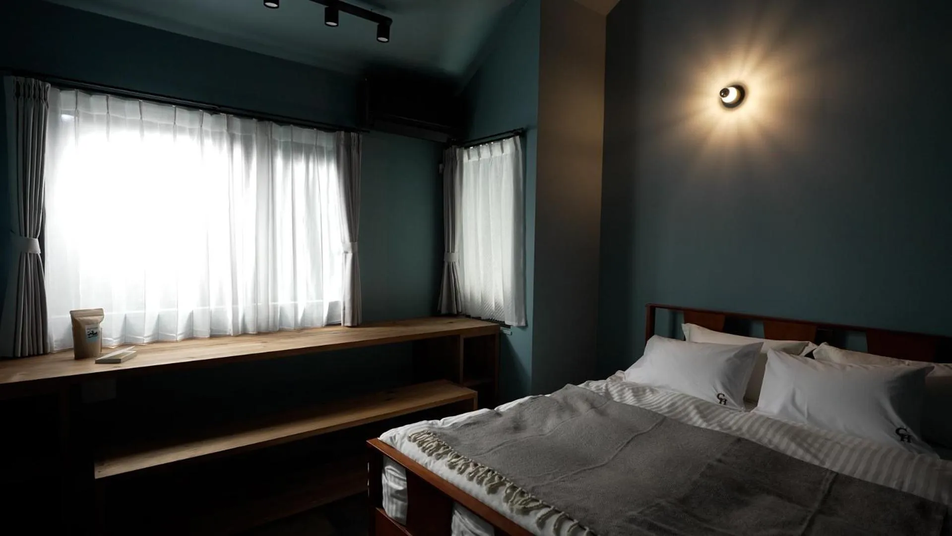 Bed in COFFEE HOTEL Soundwave