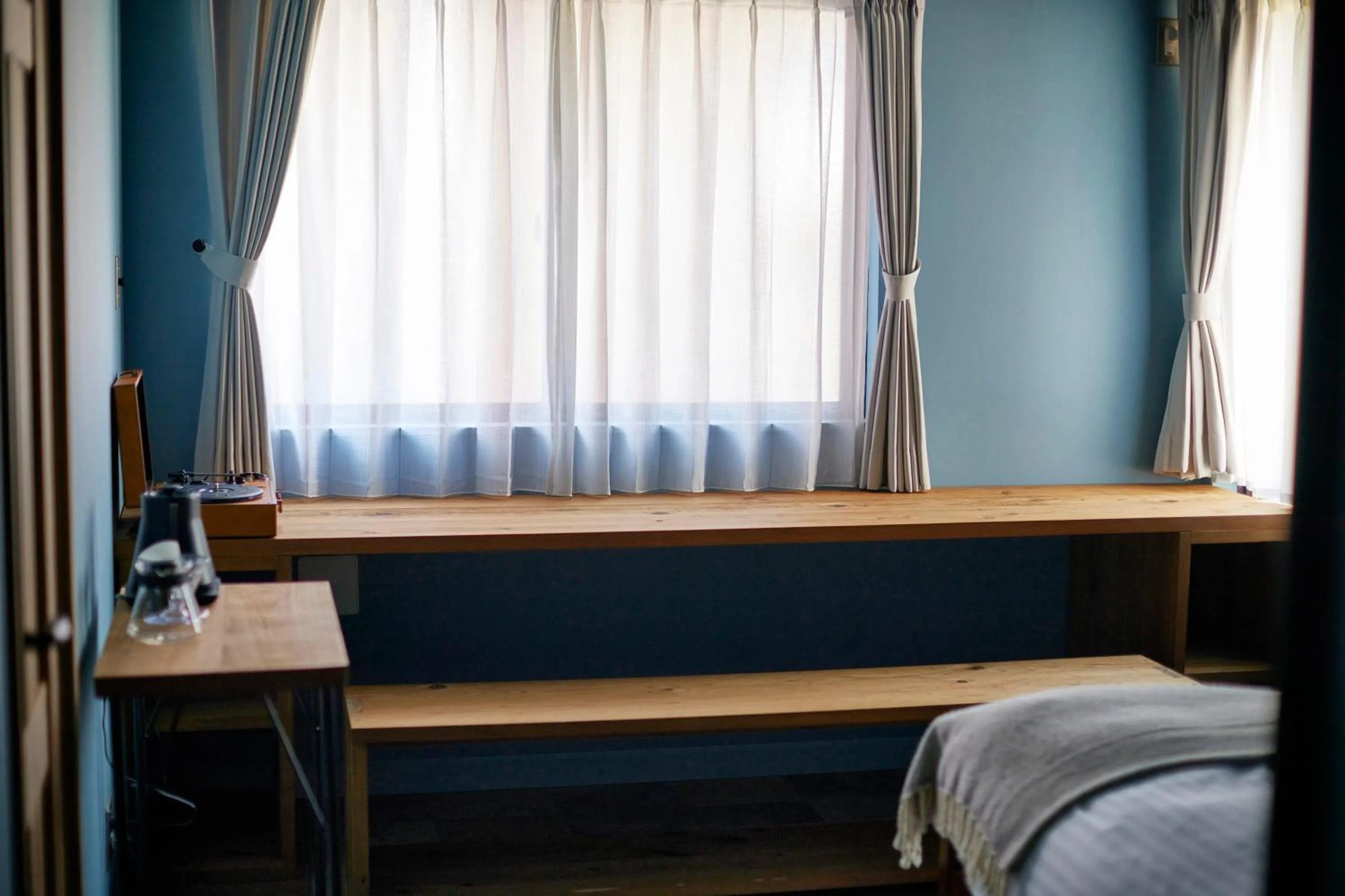 Photo of the whole room, Bed in COFFEE HOTEL Soundwave