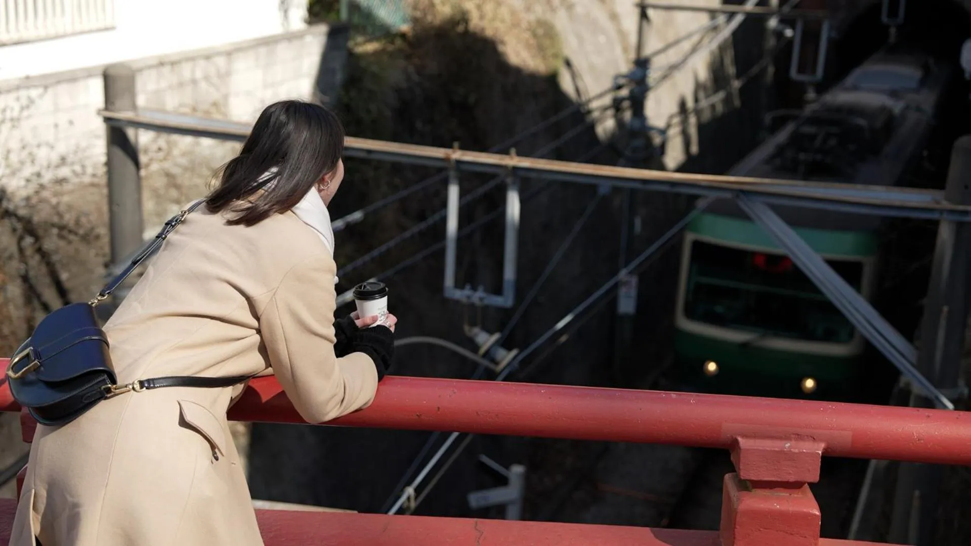 Day in COFFEE HOTEL Soundwave