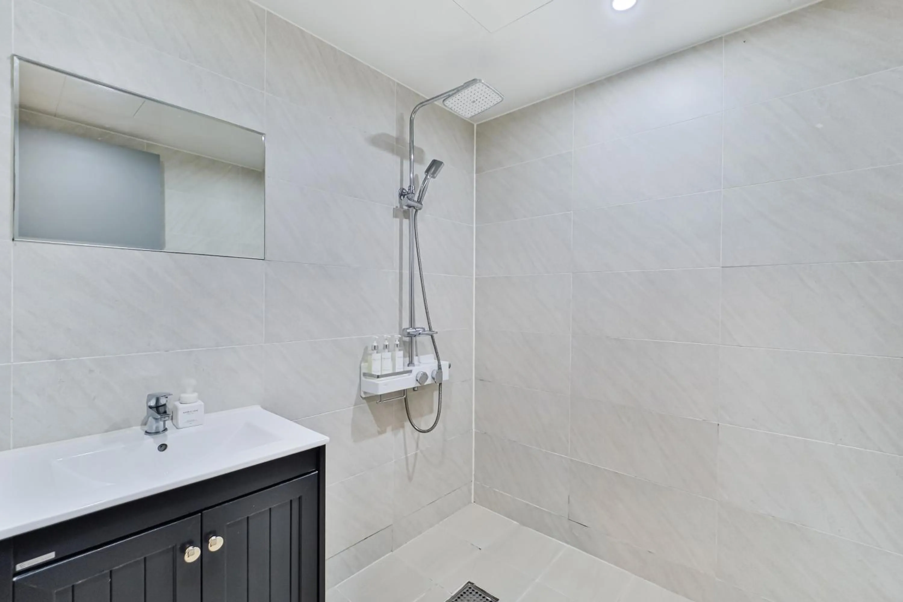 Sloth Hotel Busan Seomyeon