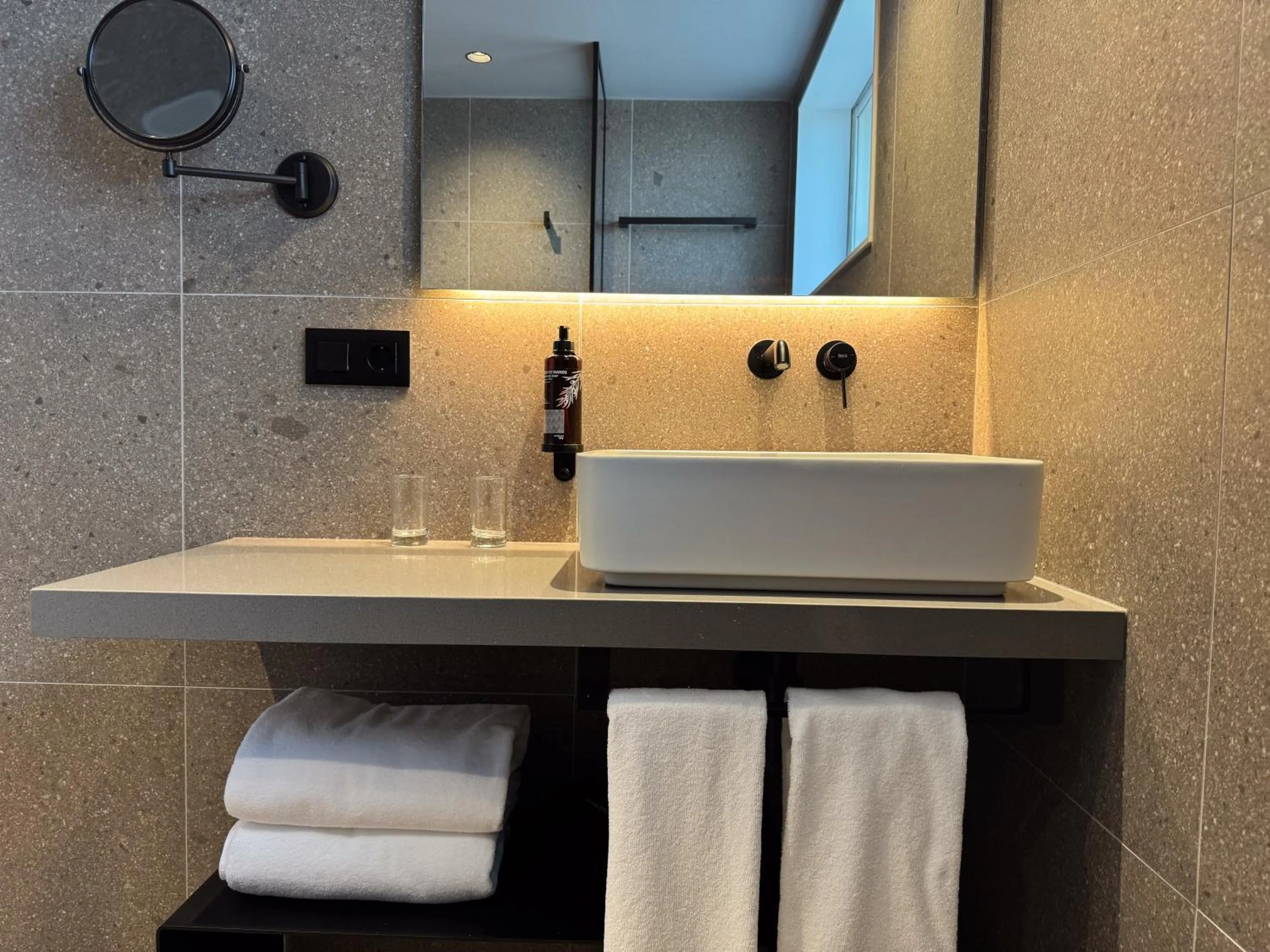 Bathroom in Hotel Bahía de Vigo