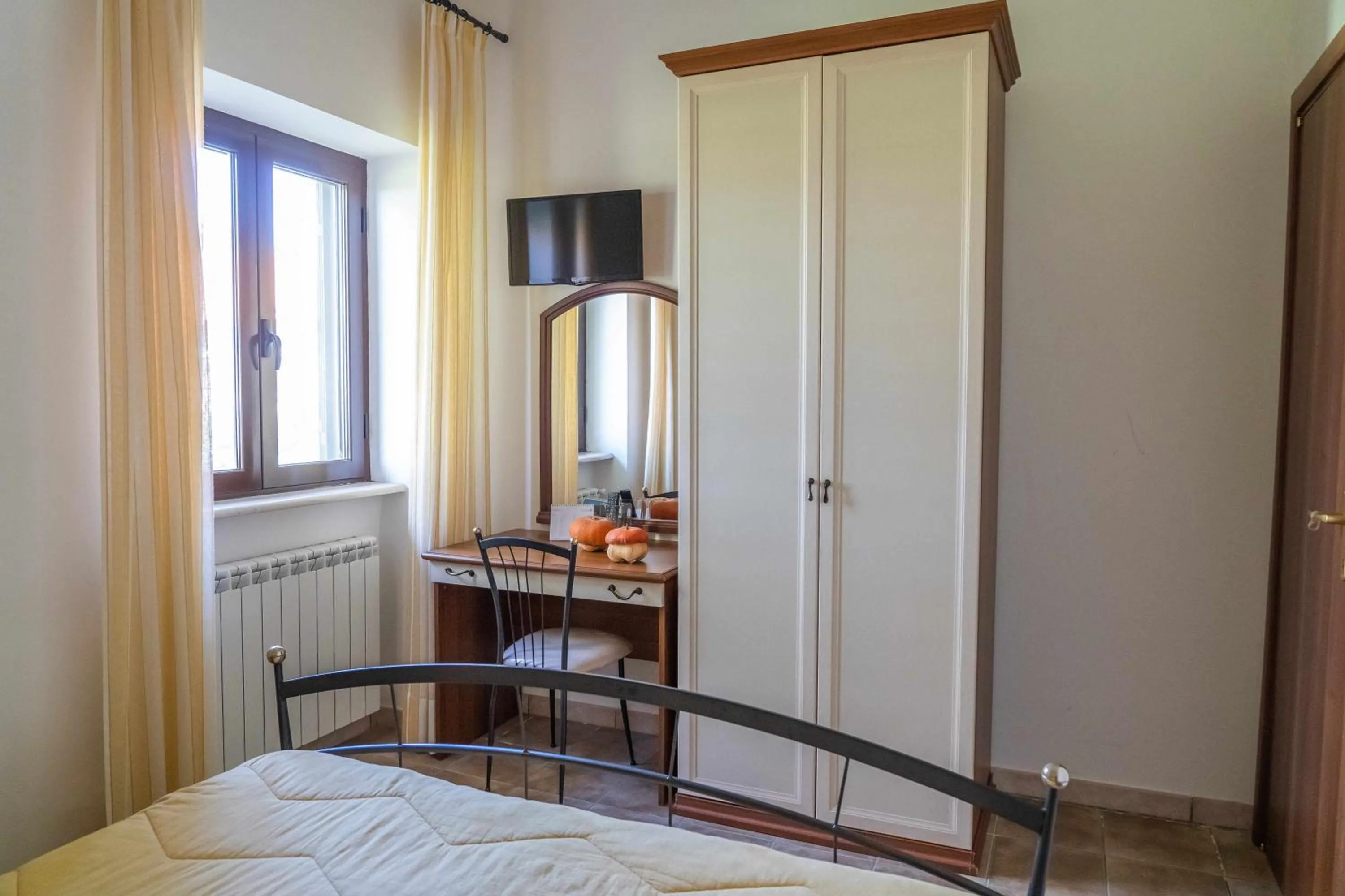 TV and multimedia, Bed in Agriturismo Bella Cima