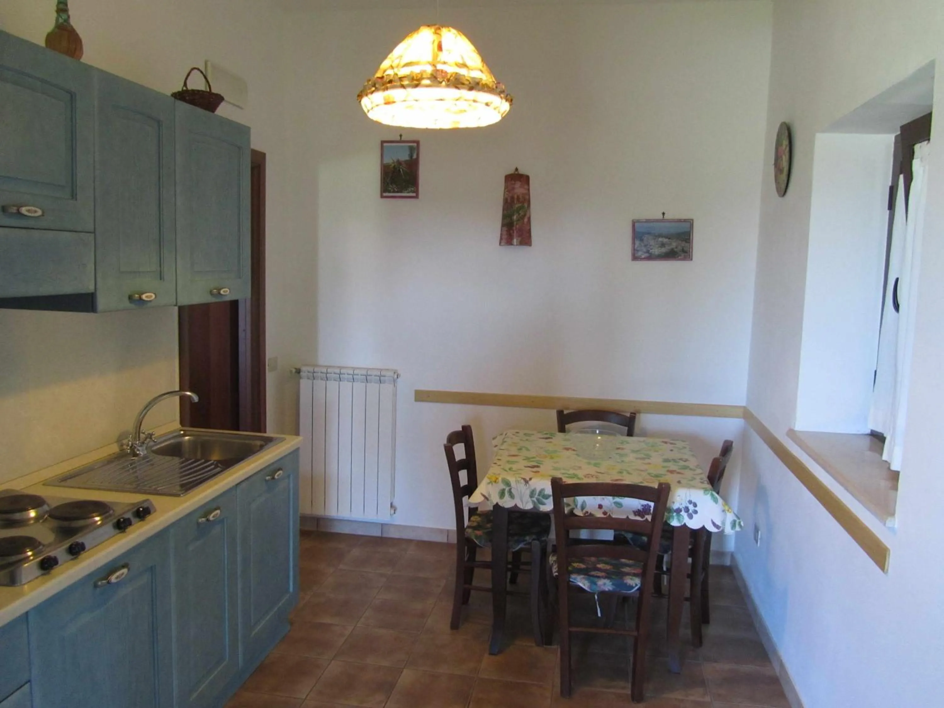 Kitchen or kitchenette in Agriturismo Bella Cima