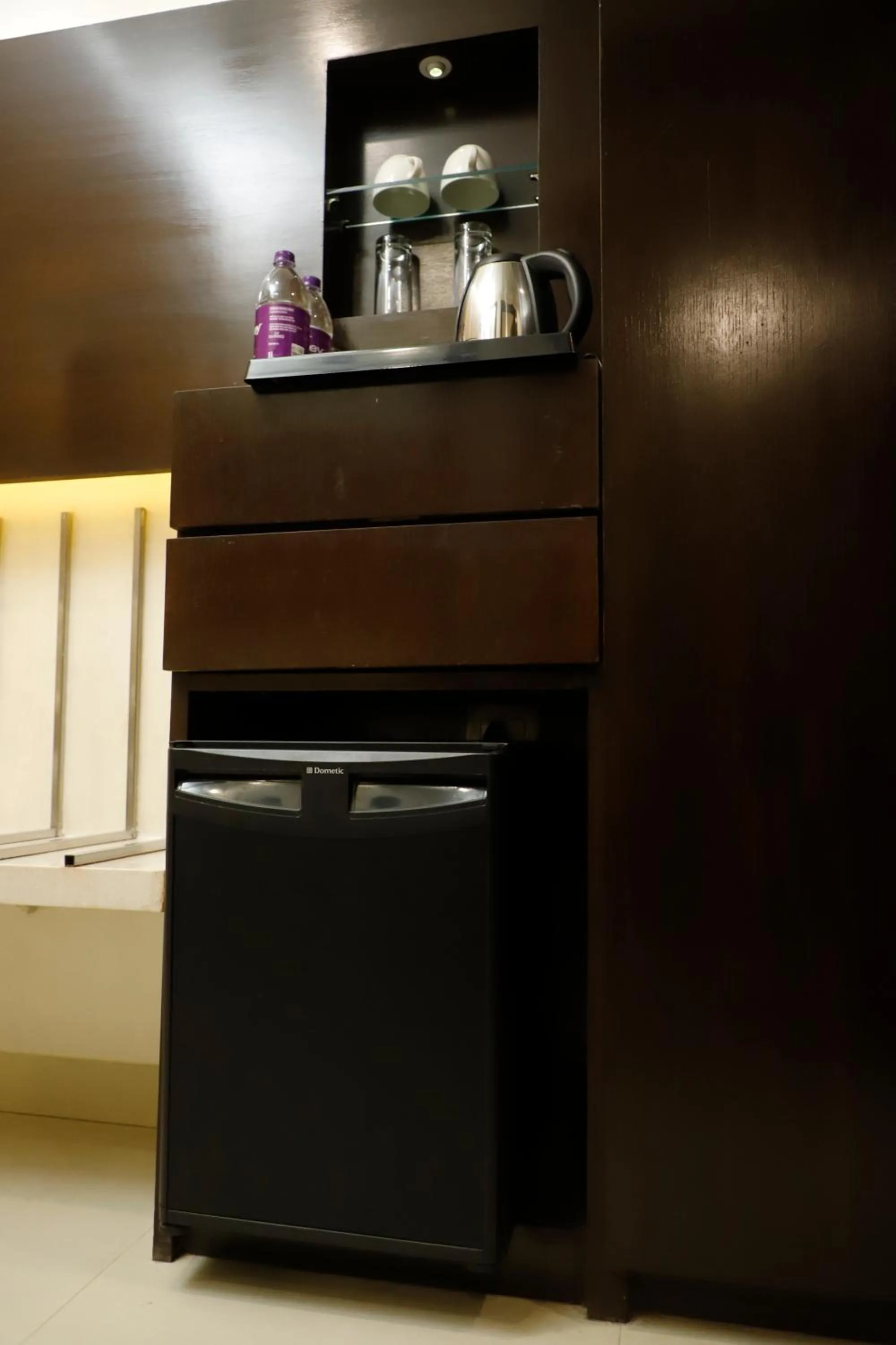 oven in Udman Hotel at 18km from IGI Airport, By Ferns N Petals, Chattarpur, Delhi