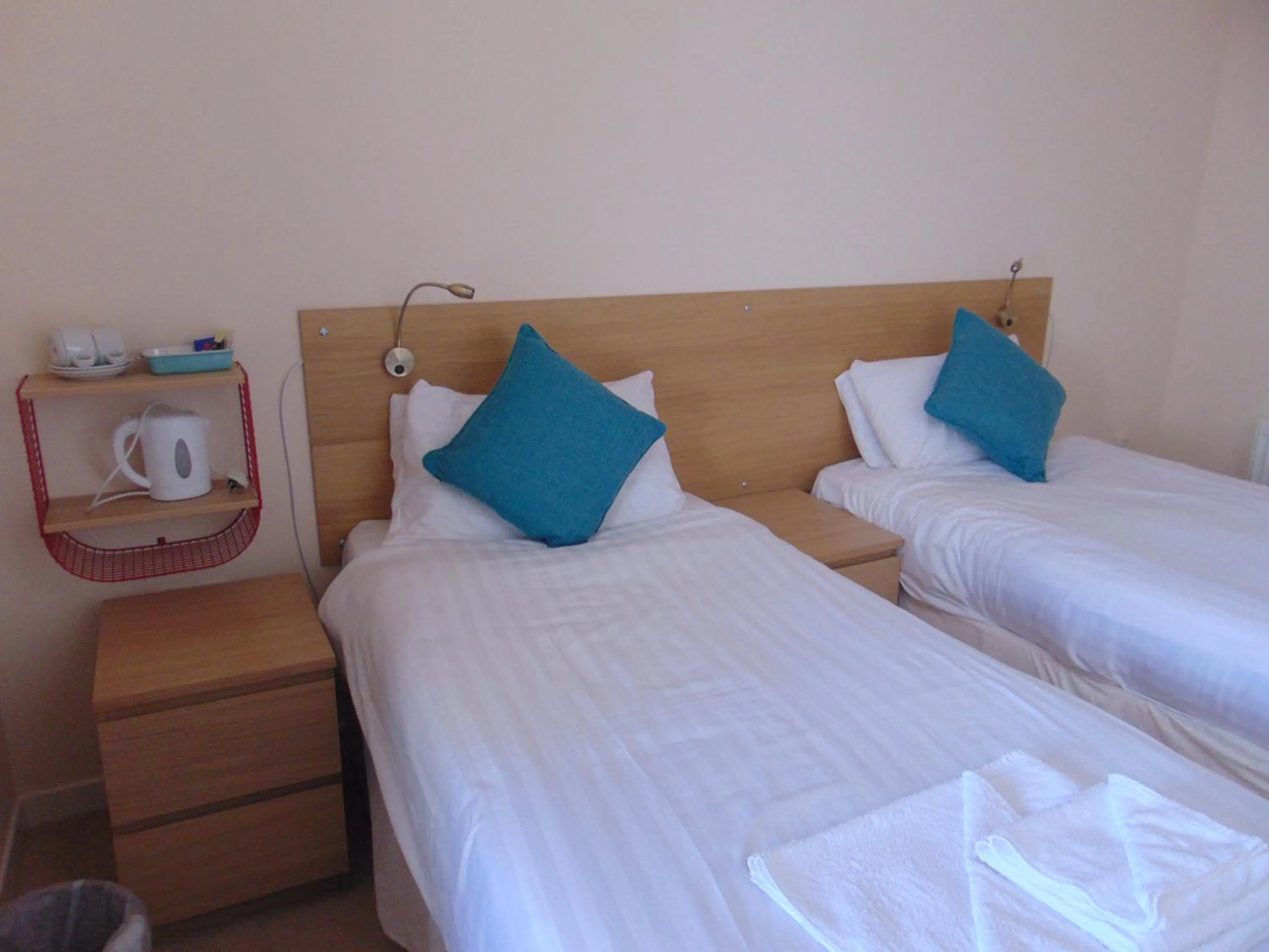 Bedroom, Bed in Callander Hostel