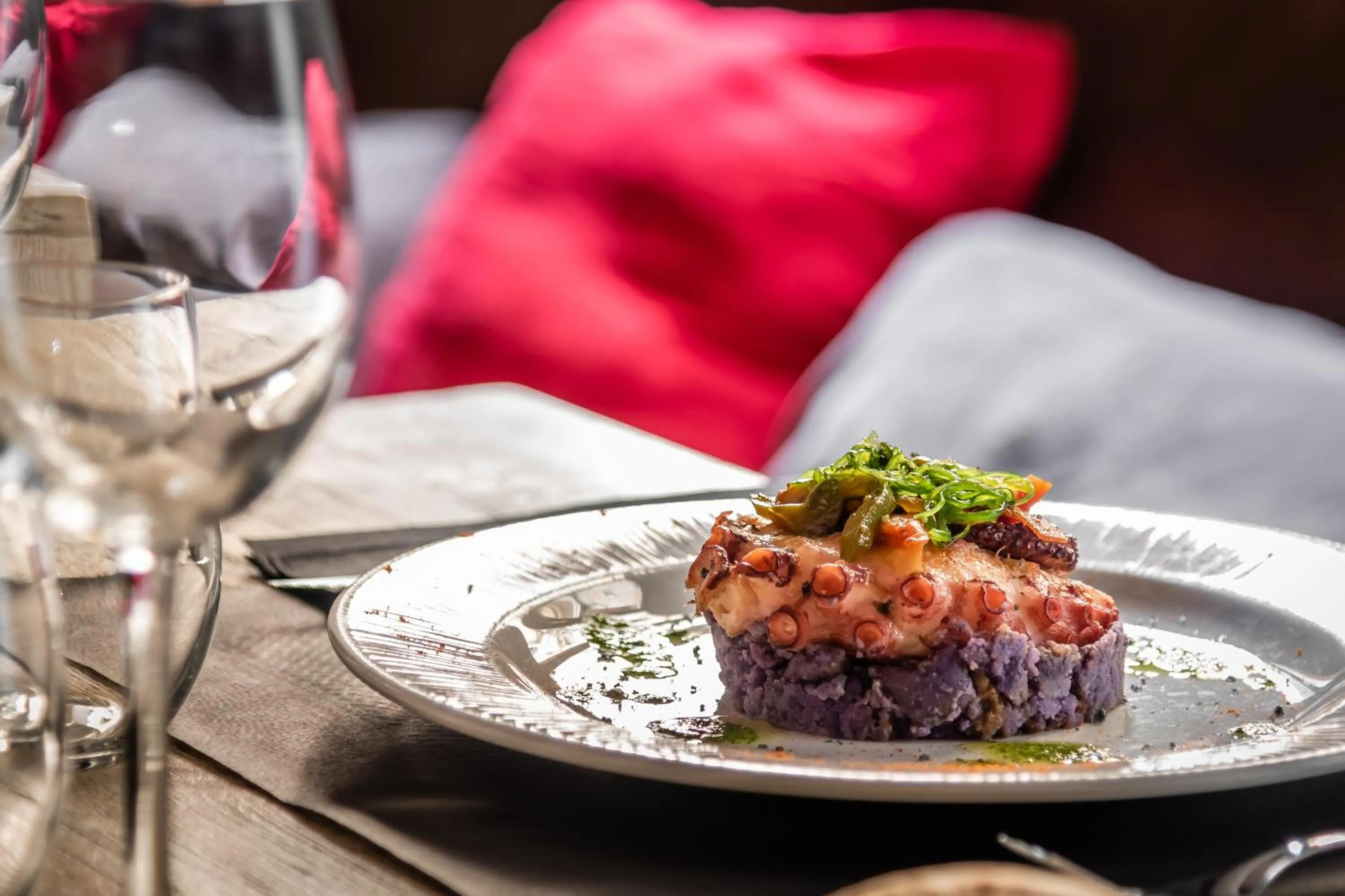 Restaurant/places to eat in Hotel Don Jaime 54