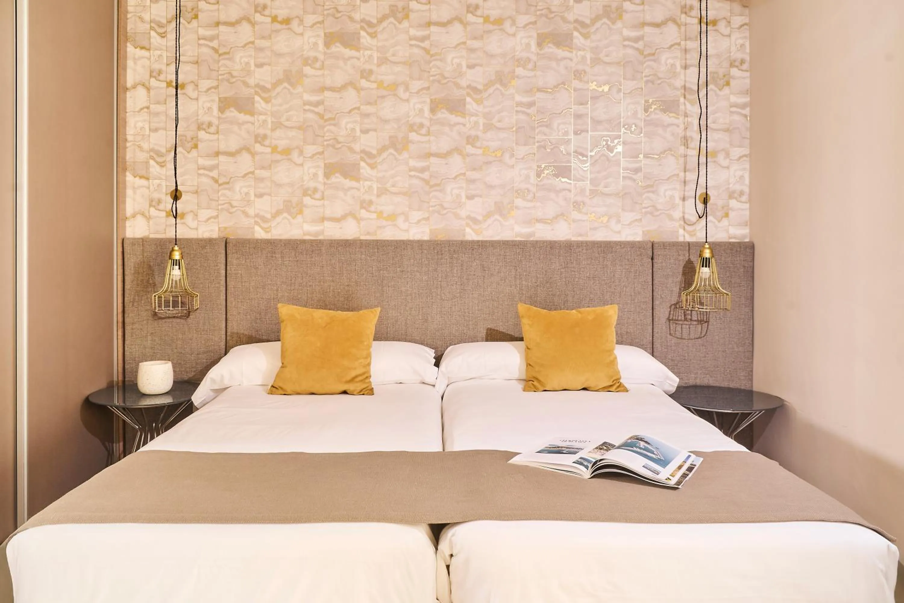 Bed in Ona Marbella Inn