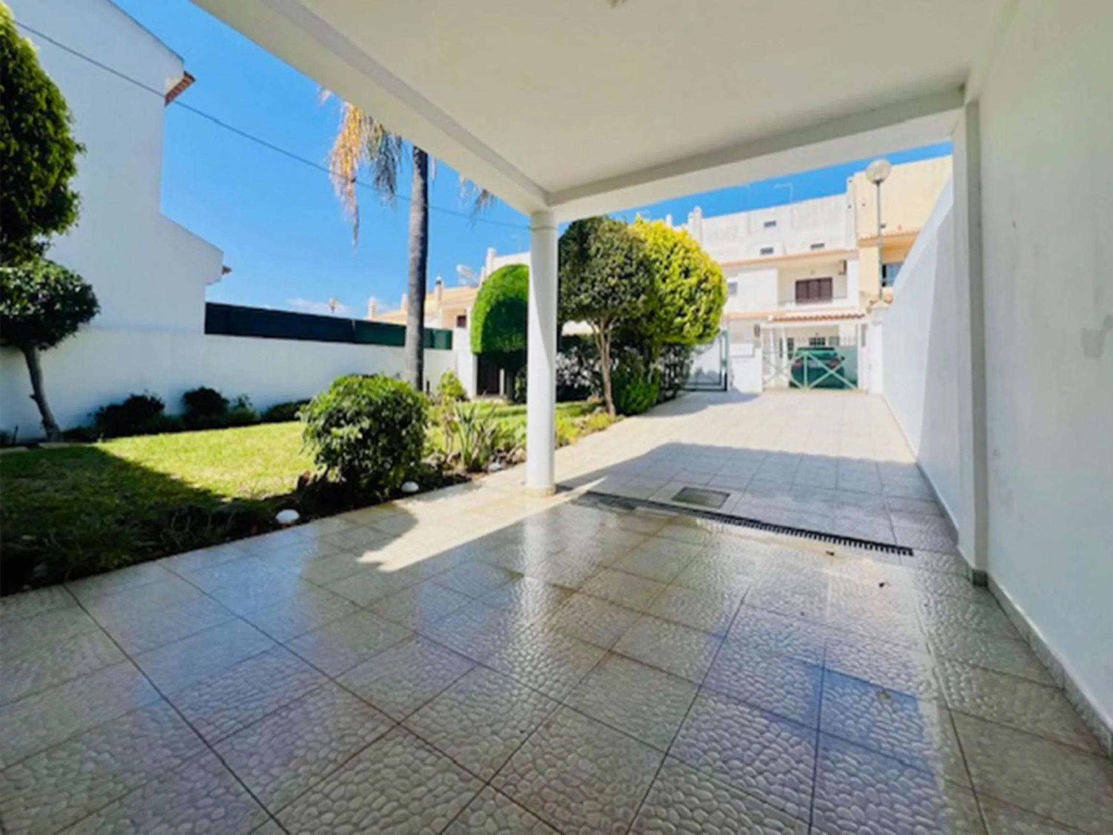 Patio in Akivillas Albufeira Relax