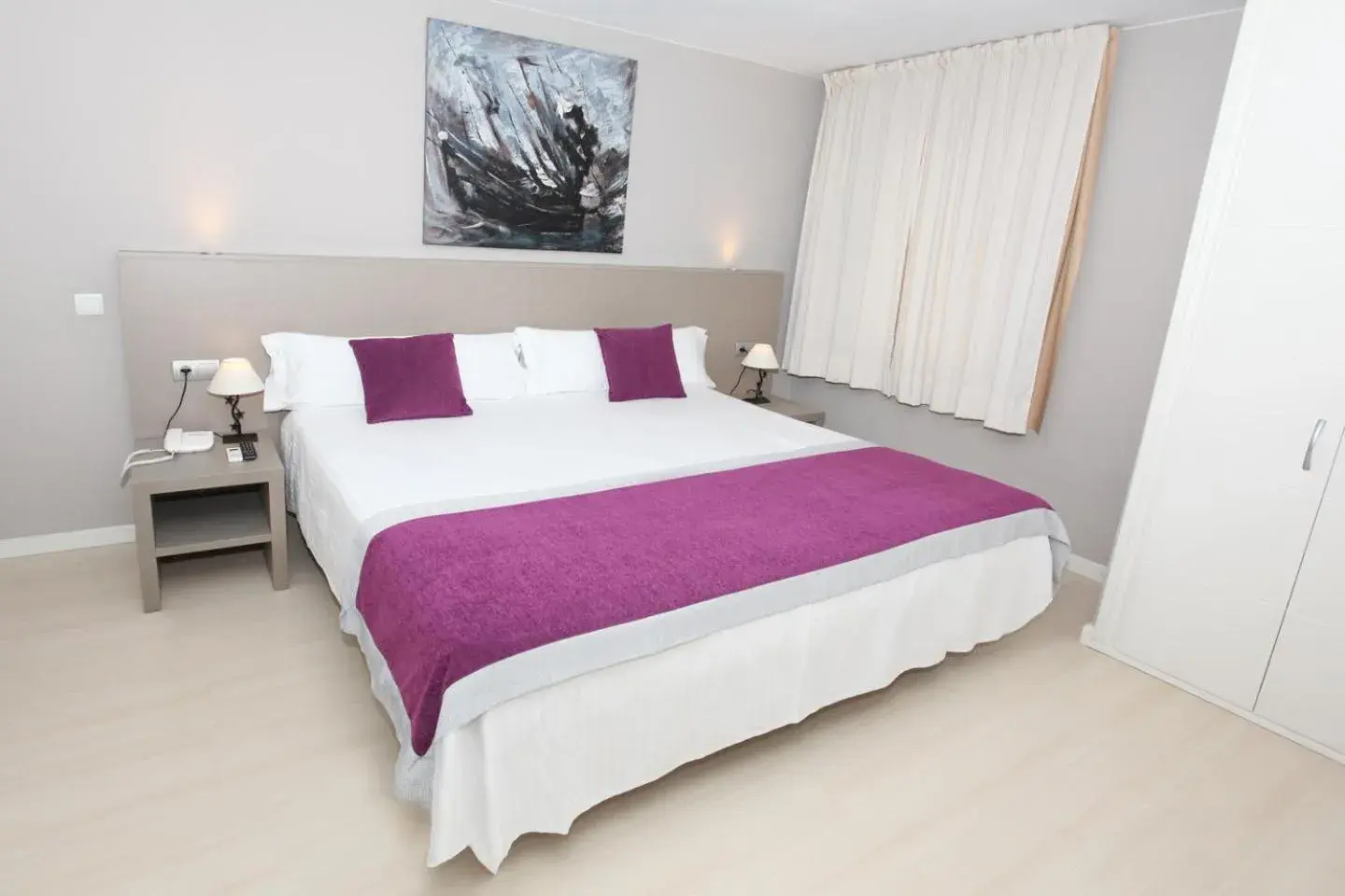 One-Bedroom Apartment in Hotel El Faro Marbella One-Bedroom Apartment in Hotel El Faro Marbella