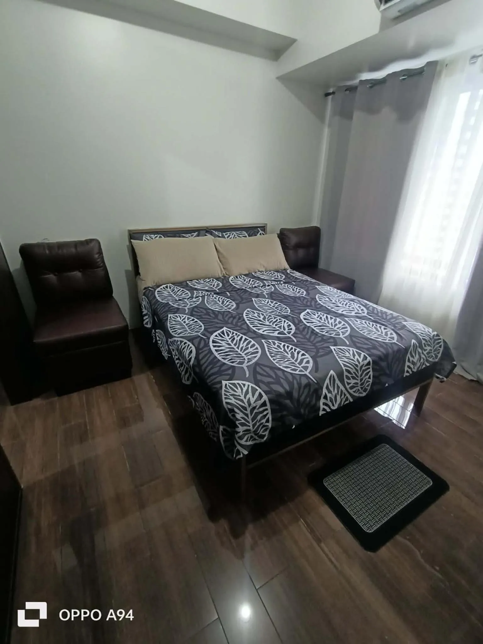 Bed in Cruz Air Residences