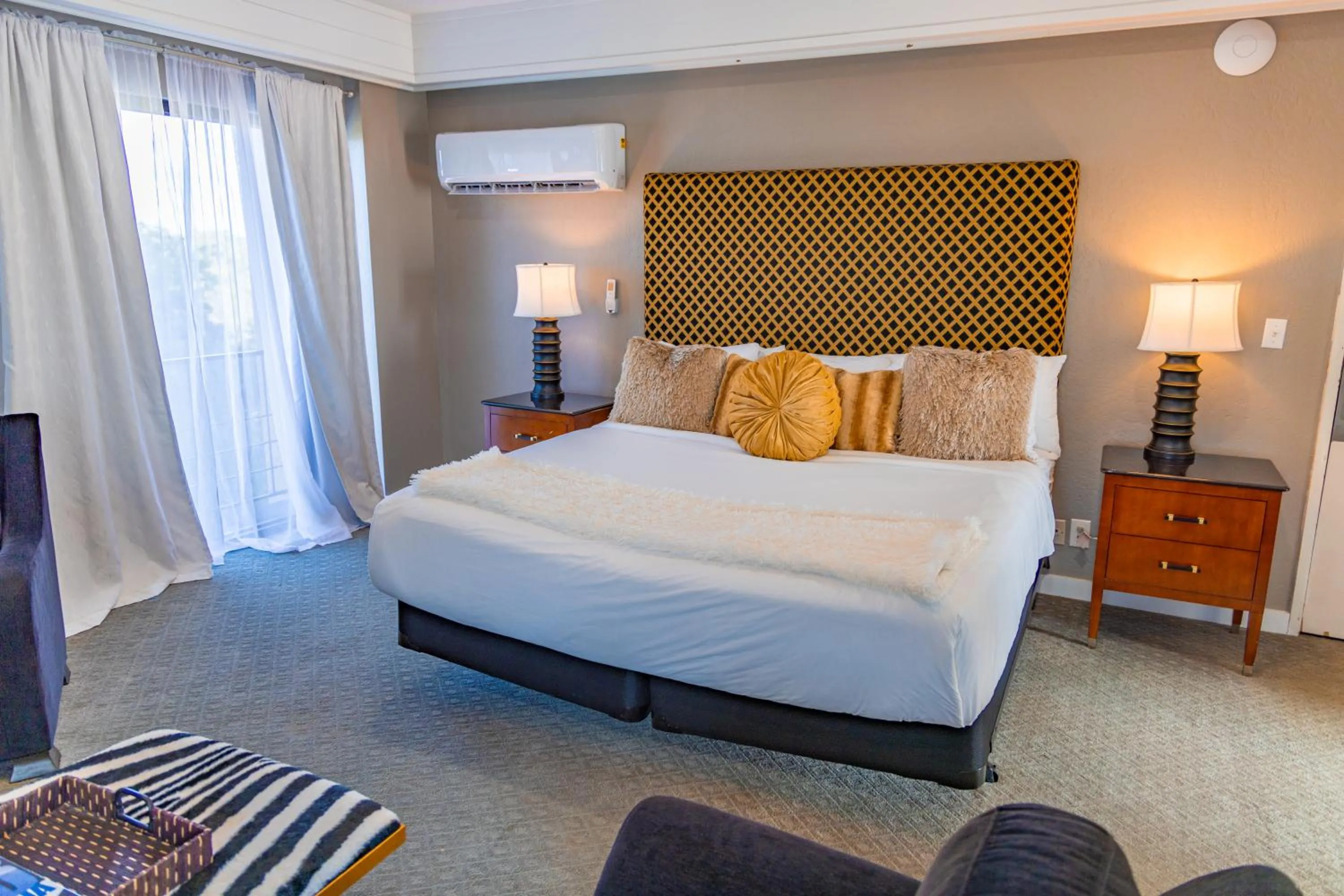 Bed in Tanglewood Resort on Lake Texoma, an Ascend Collection Resort