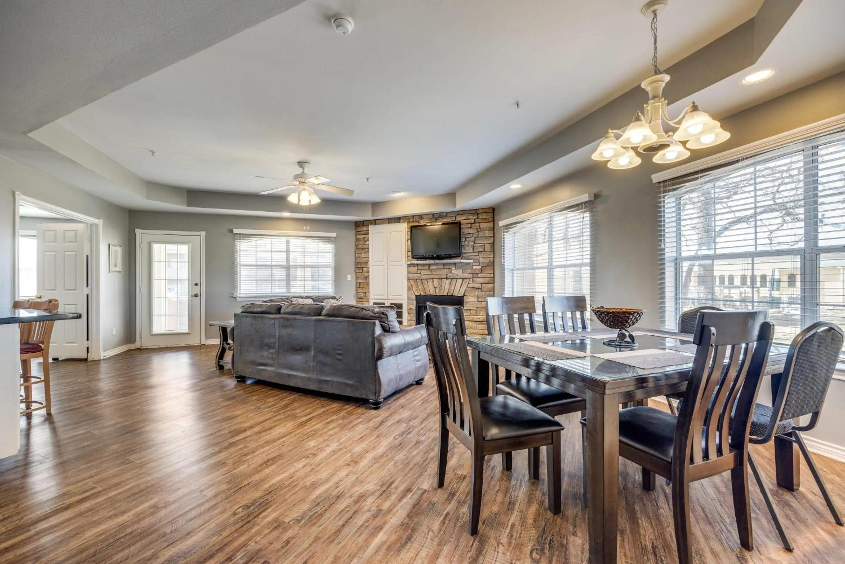Bedroom in Tanglewood Resort on Lake Texoma, an Ascend Collection Resort