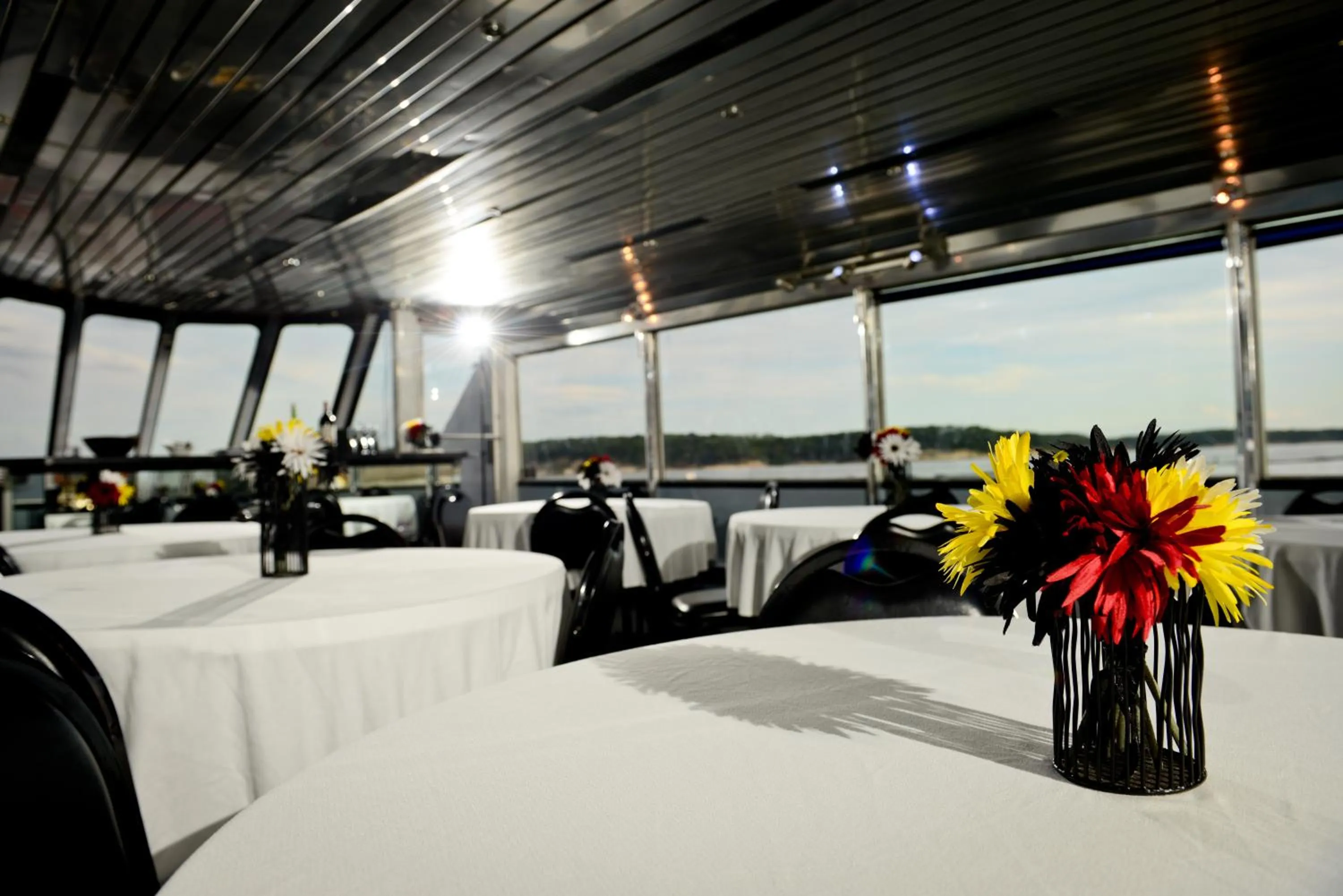 Entertainment in Tanglewood Resort on Lake Texoma, an Ascend Collection Resort