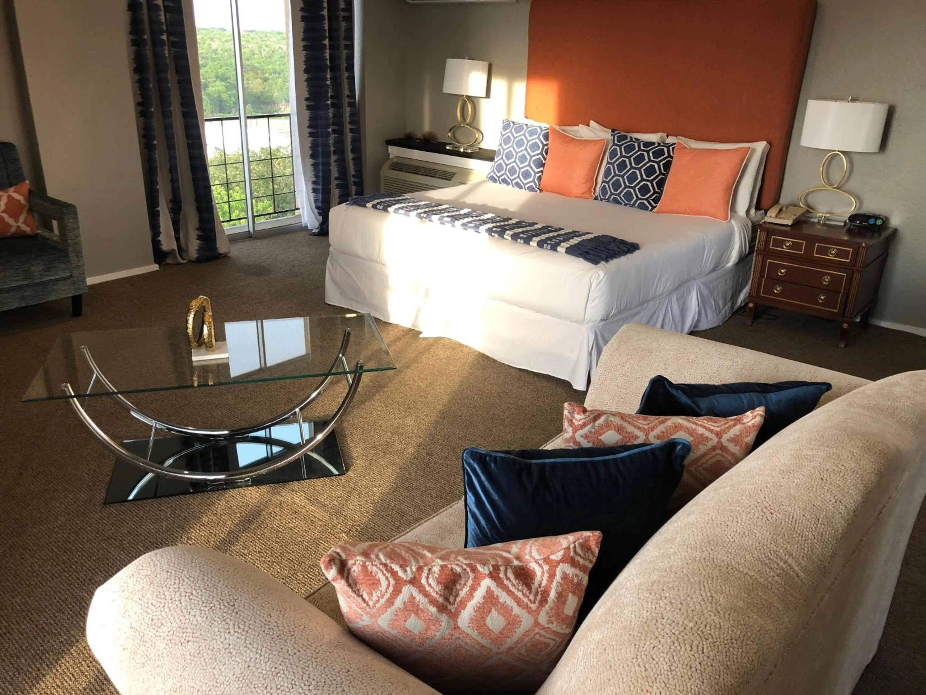 Bed in Tanglewood Resort on Lake Texoma, an Ascend Collection Resort