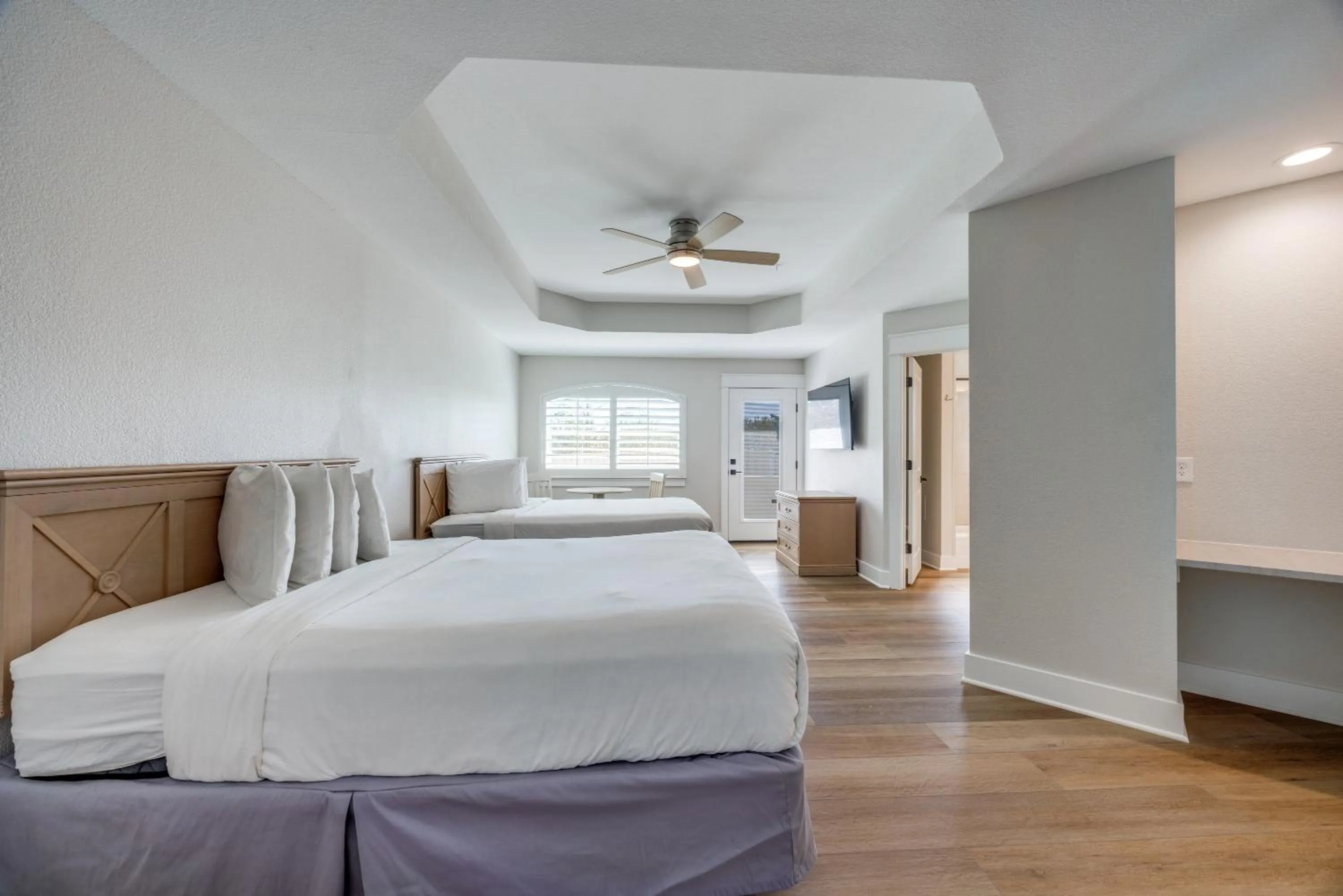 Bed in Tanglewood Resort on Lake Texoma, an Ascend Collection Resort