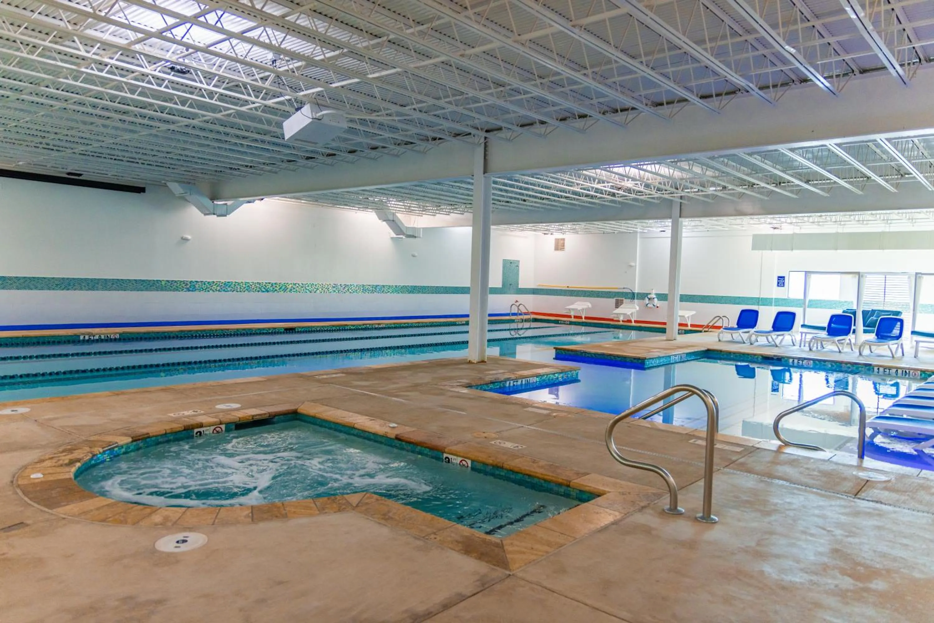 Hot Tub in Tanglewood Resort on Lake Texoma, an Ascend Collection Resort
