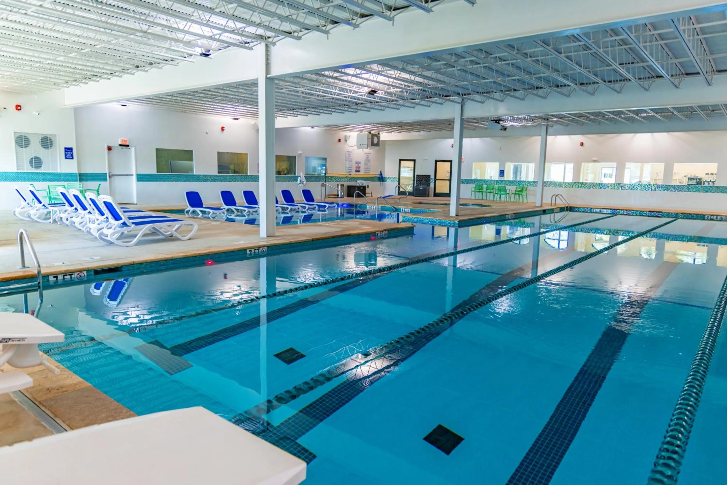 Swimming pool in Tanglewood Resort on Lake Texoma, an Ascend Collection Resort