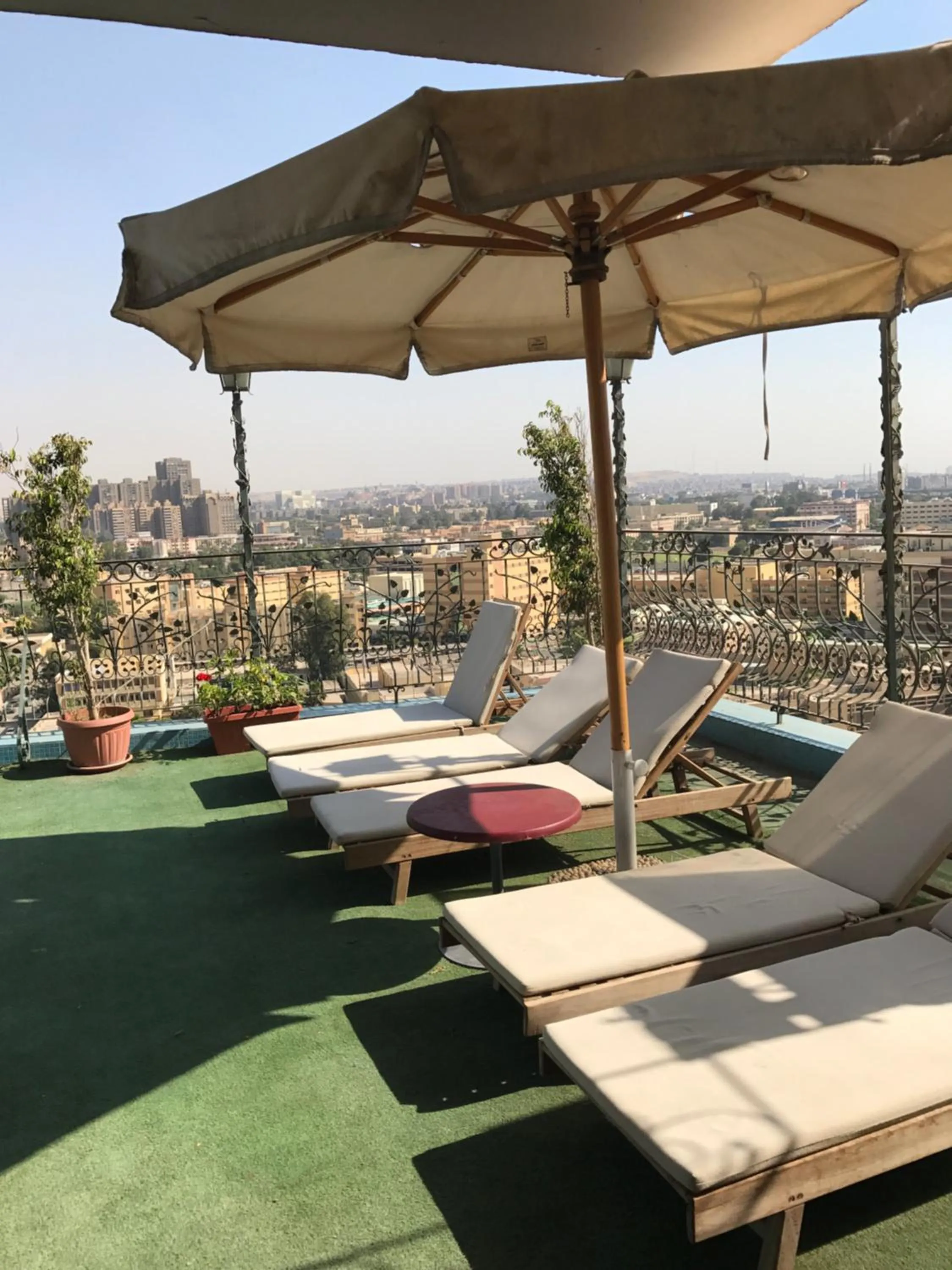 Pool view in Hotel Royal Marshal