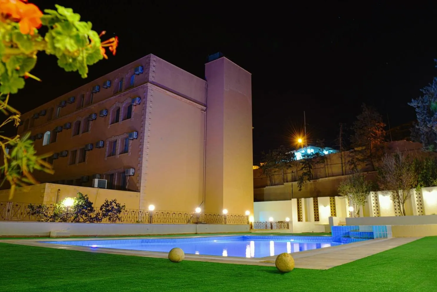 Pool view in Petra Castle Hotel