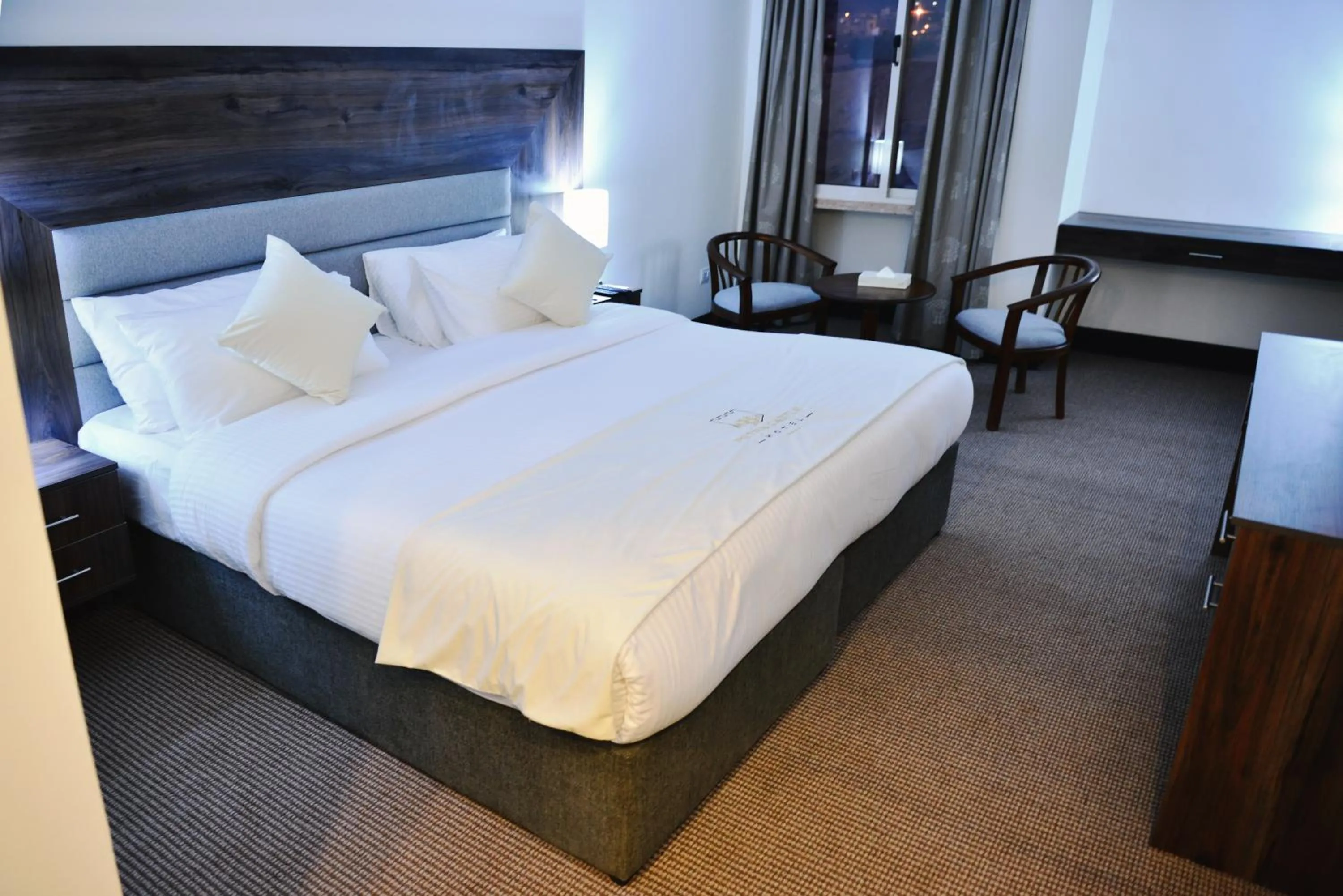 Bedroom, Bed in Petra Castle Hotel