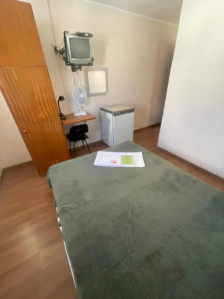 Standard Double Room with Double Bed in Hara Palace Hotel Standard Double Room with Double Bed in Hara Palace Hotel