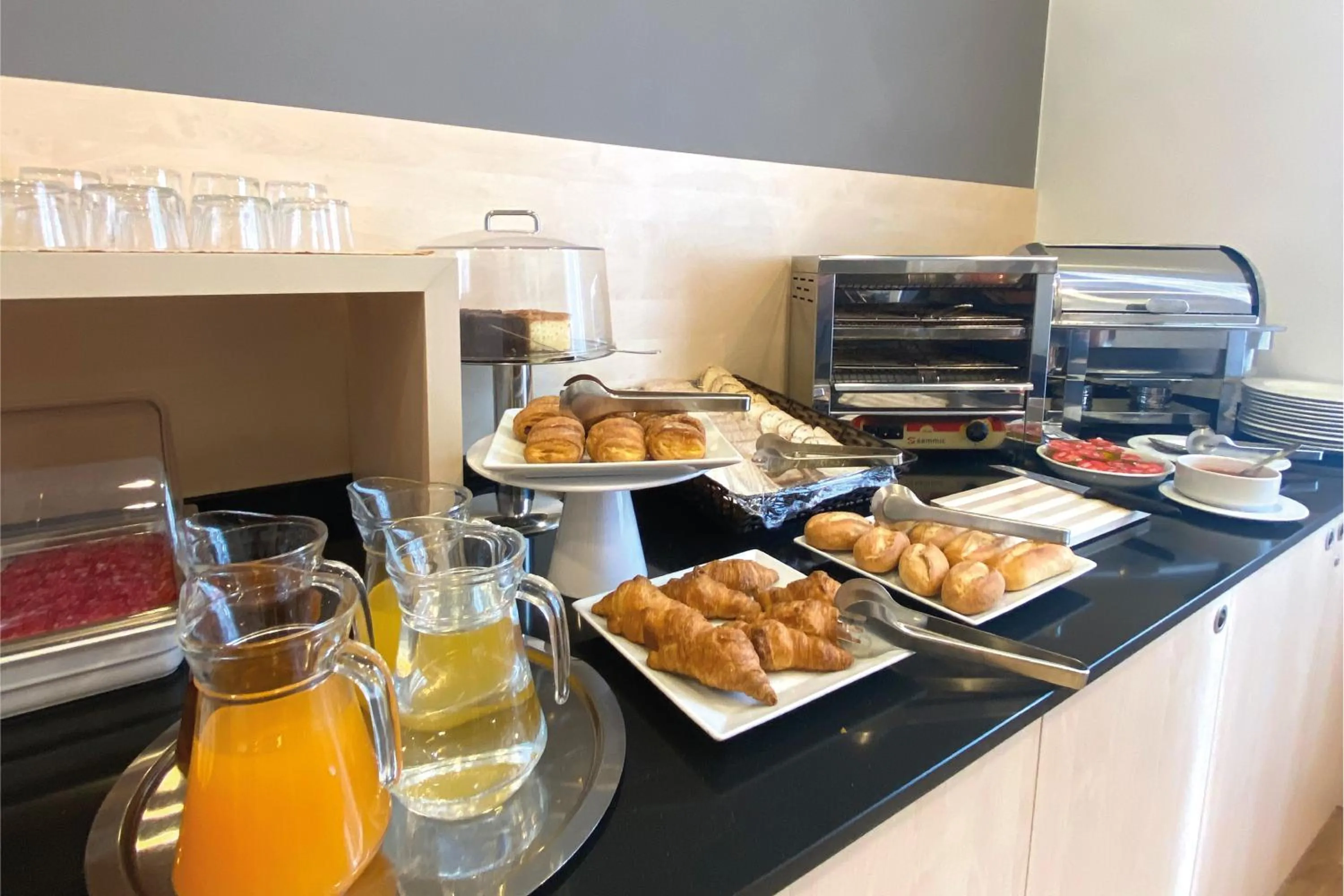 Breakfast in Onix Rambla