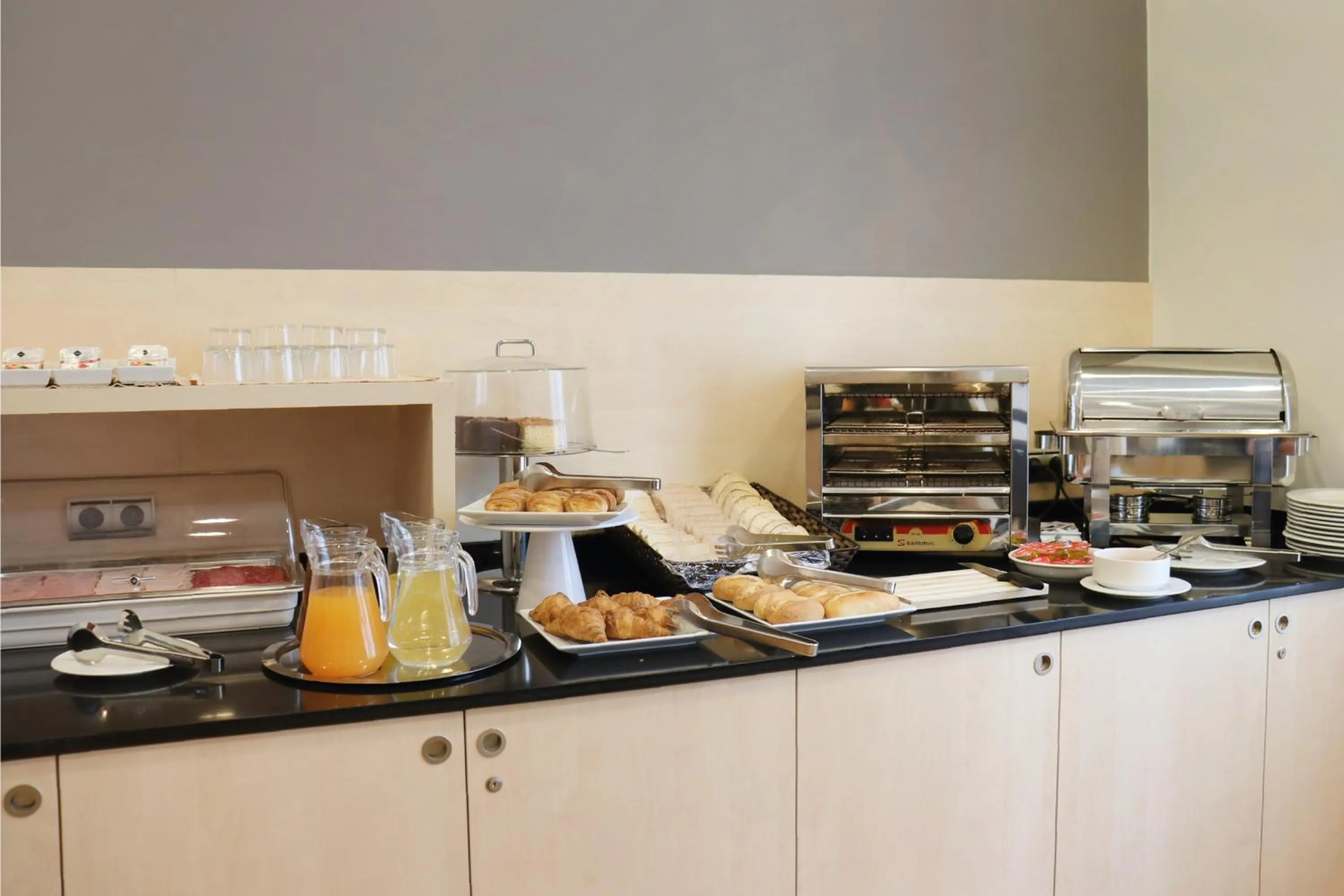 Breakfast in Onix Rambla