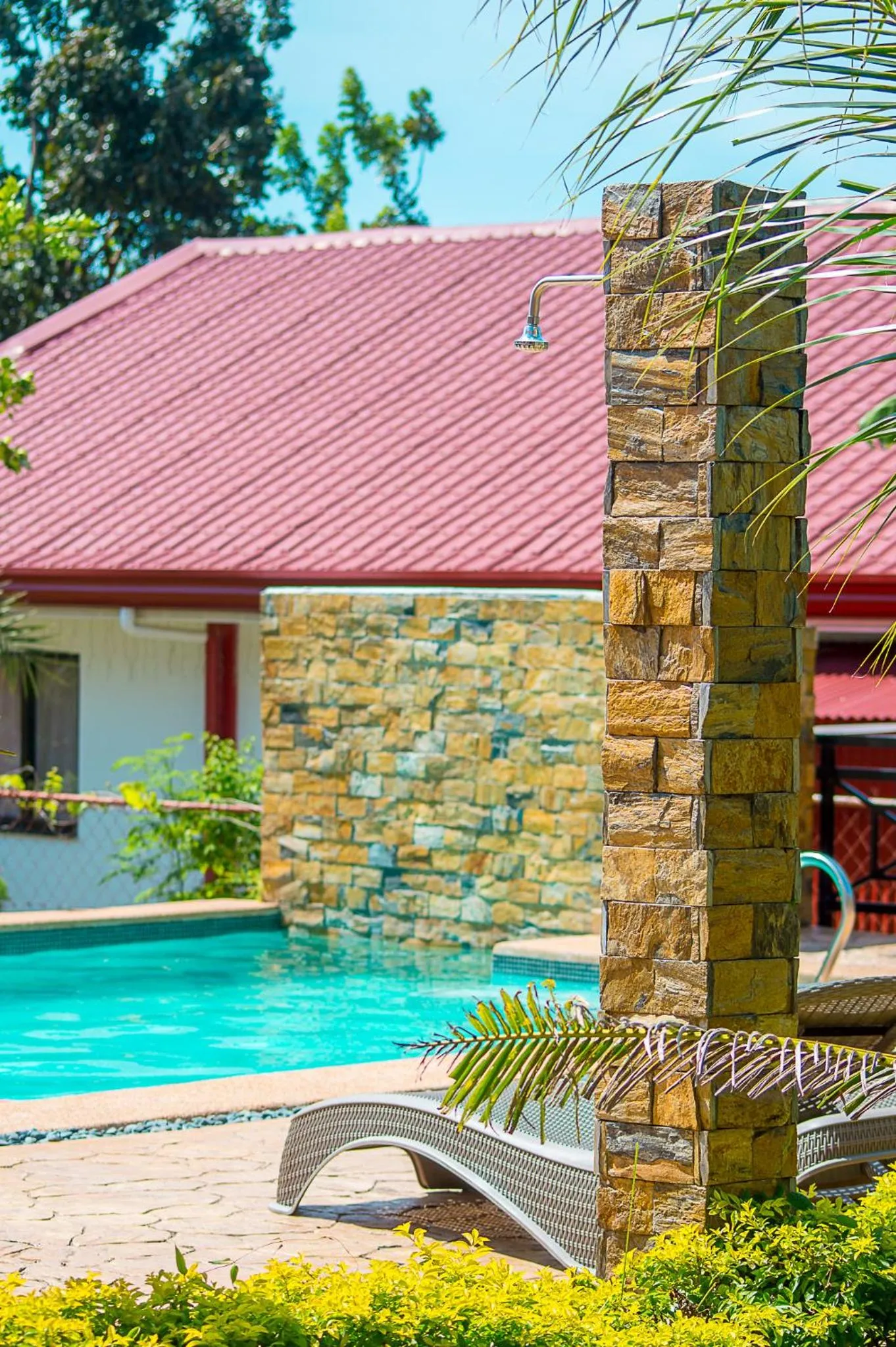 Shower in SBG Resort Lambug