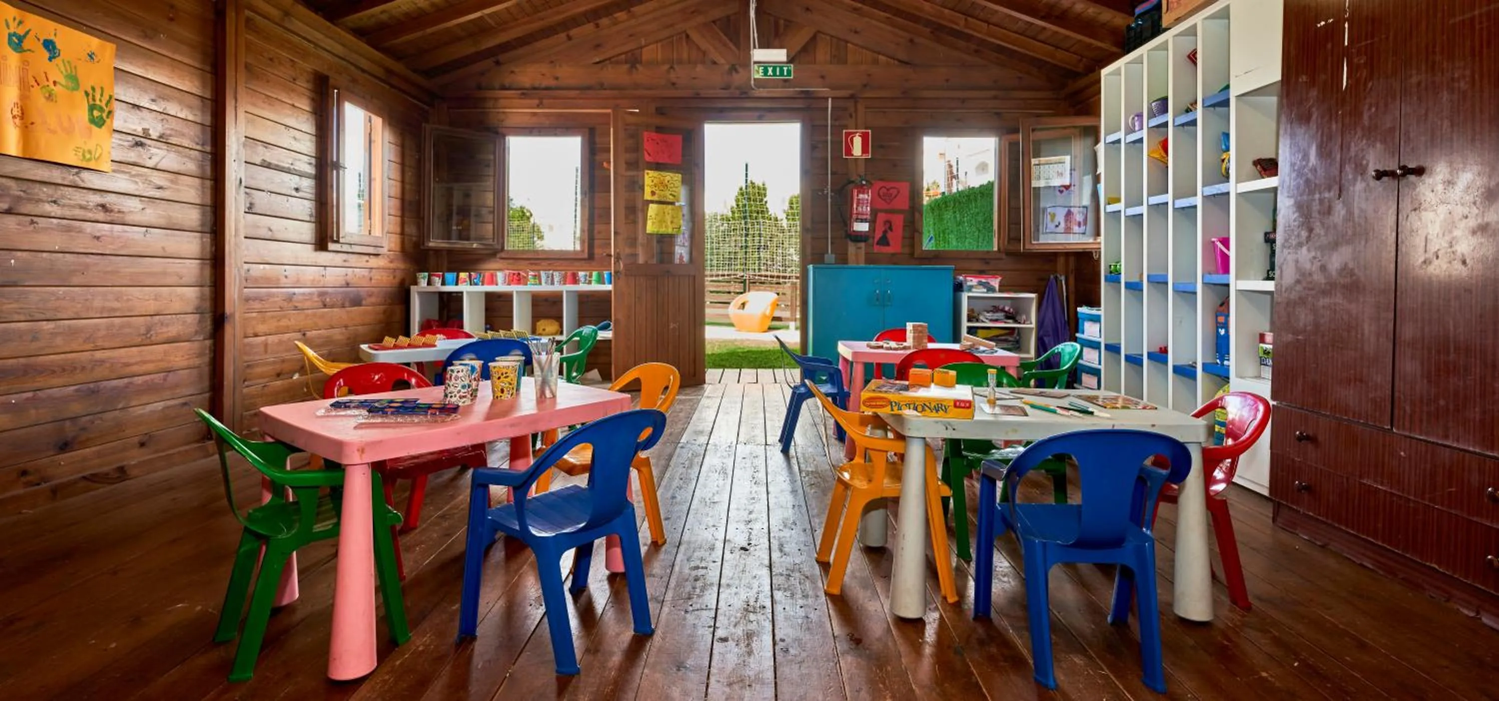 Kids's club in Globales Cala'n Bosch