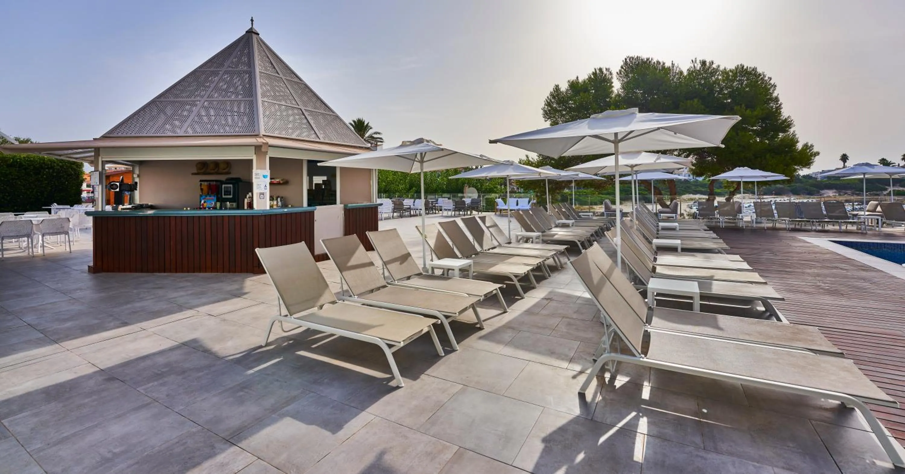 Lounge or bar in Globales Cala'n Bosch