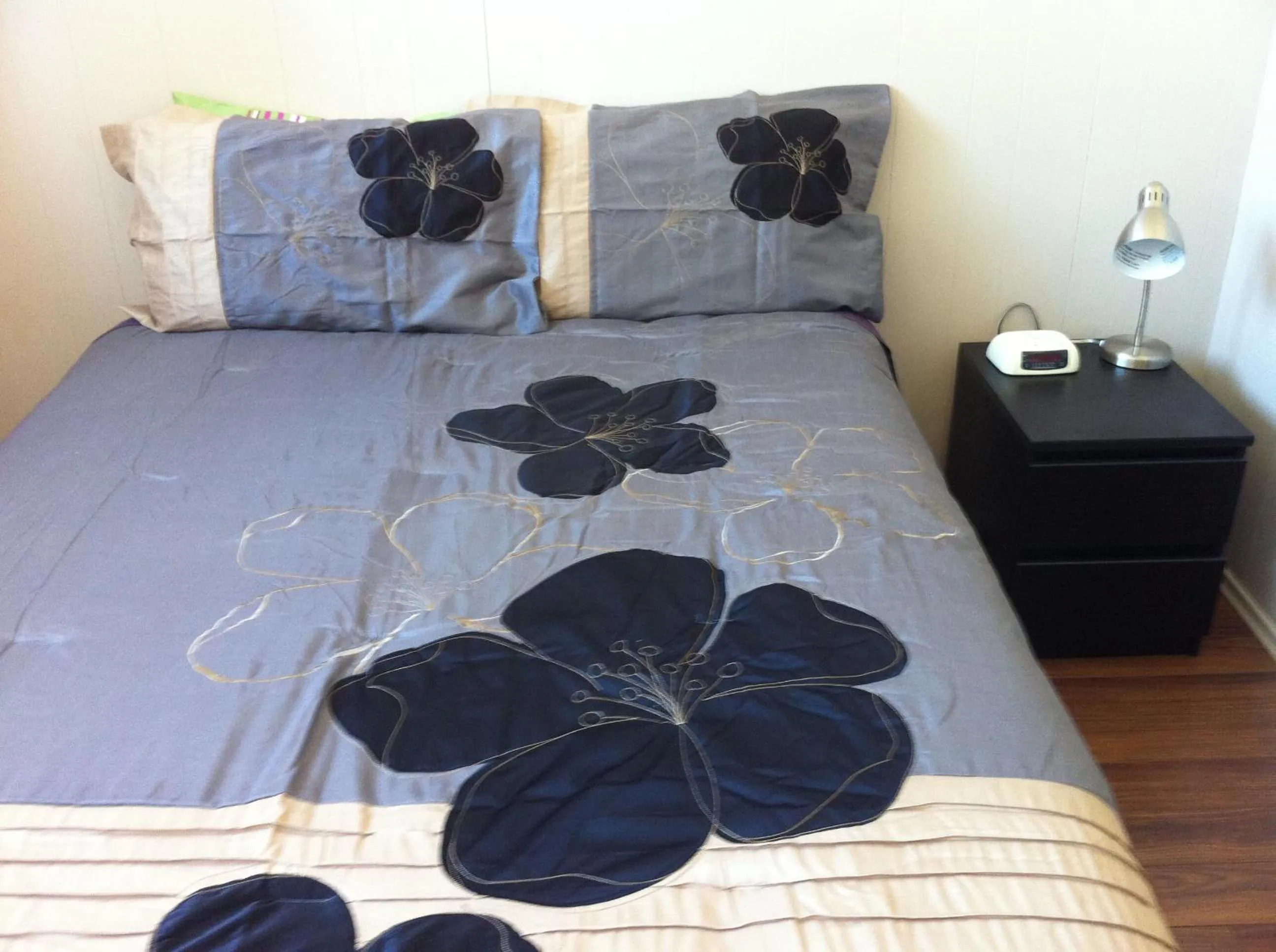 Bed in College Park Bed & Breakfast