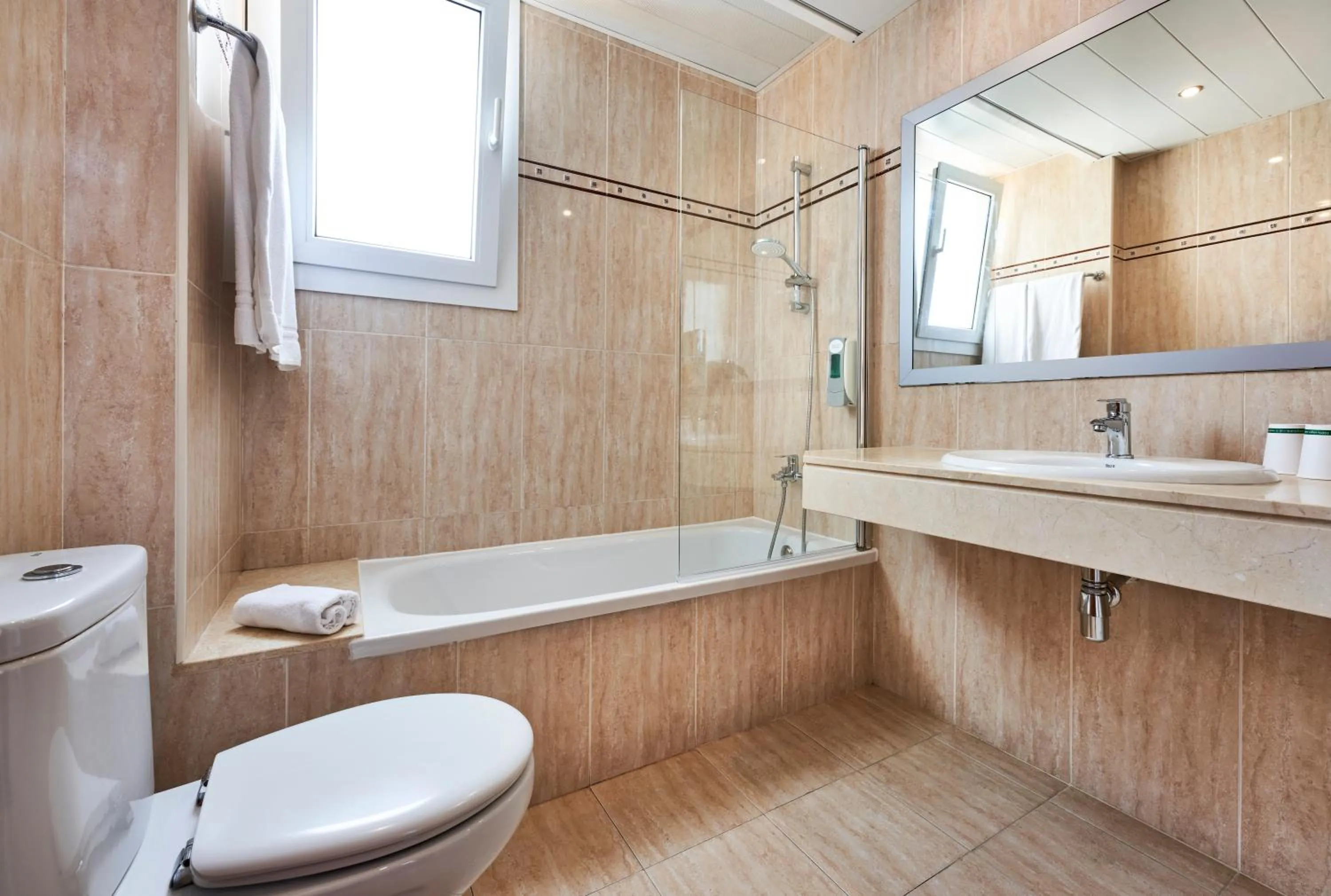 Bathroom in Globales Los Delfines