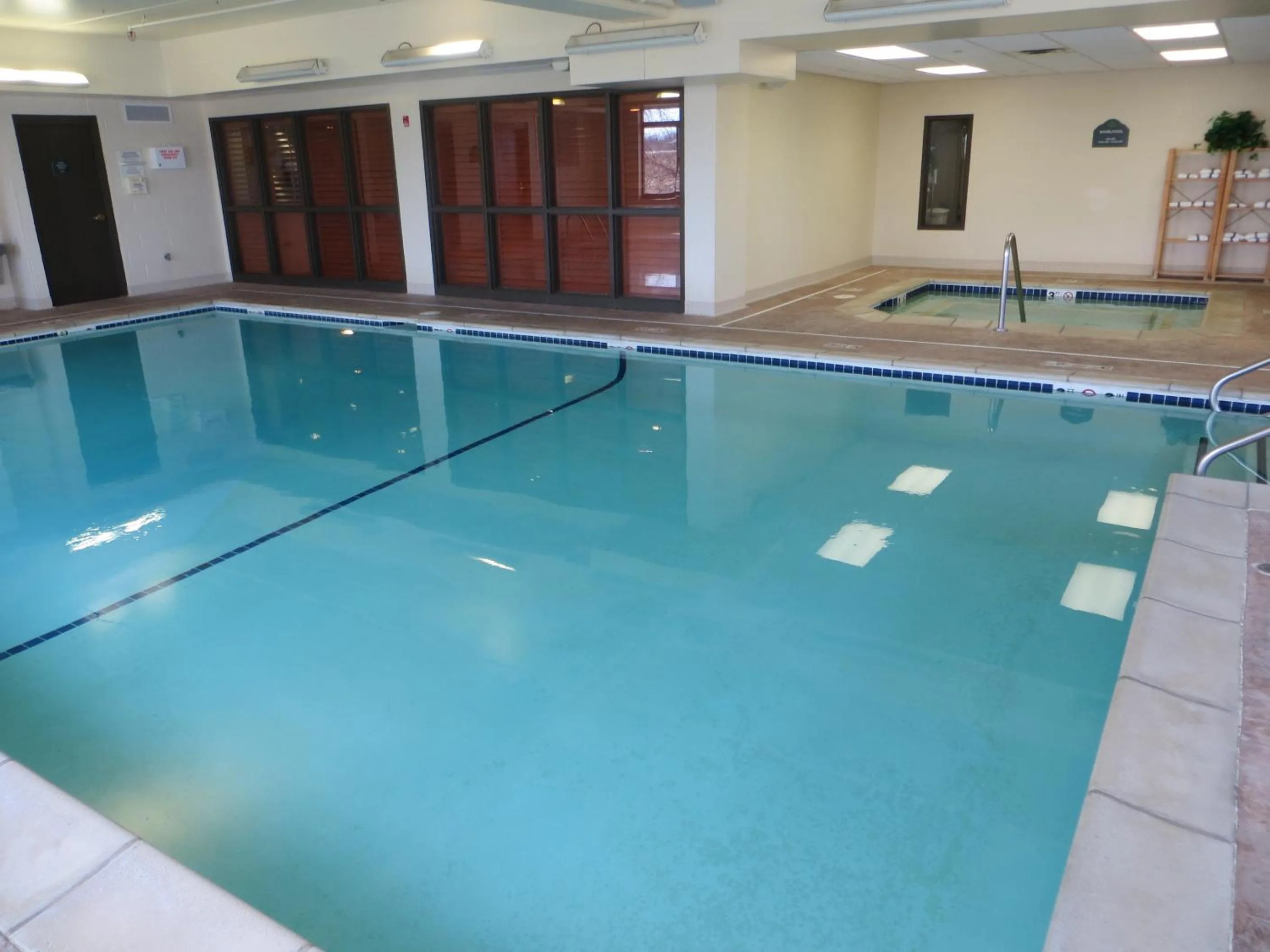 Swimming pool in Wingate by Wyndham Peoria - Complimentary Area Shuttle