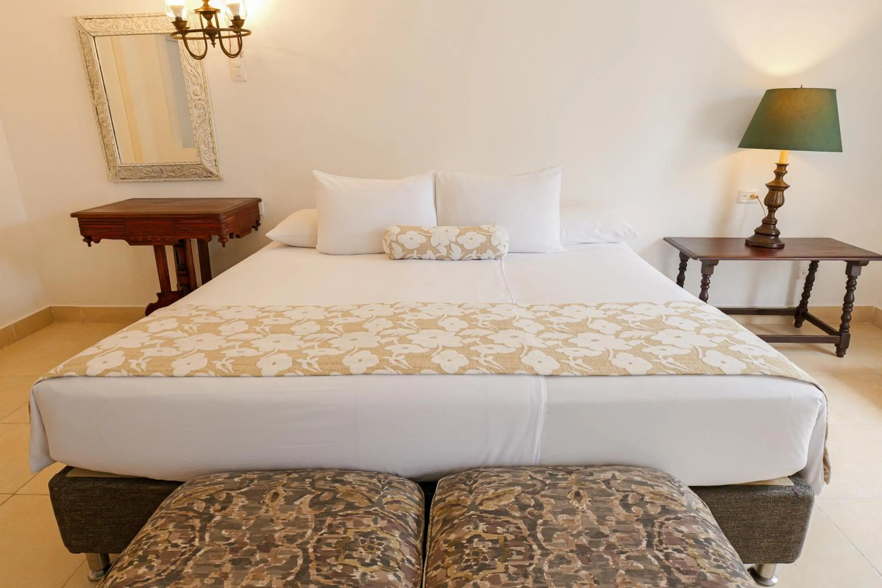 Bedroom, Bed in Hotel Kartaxa