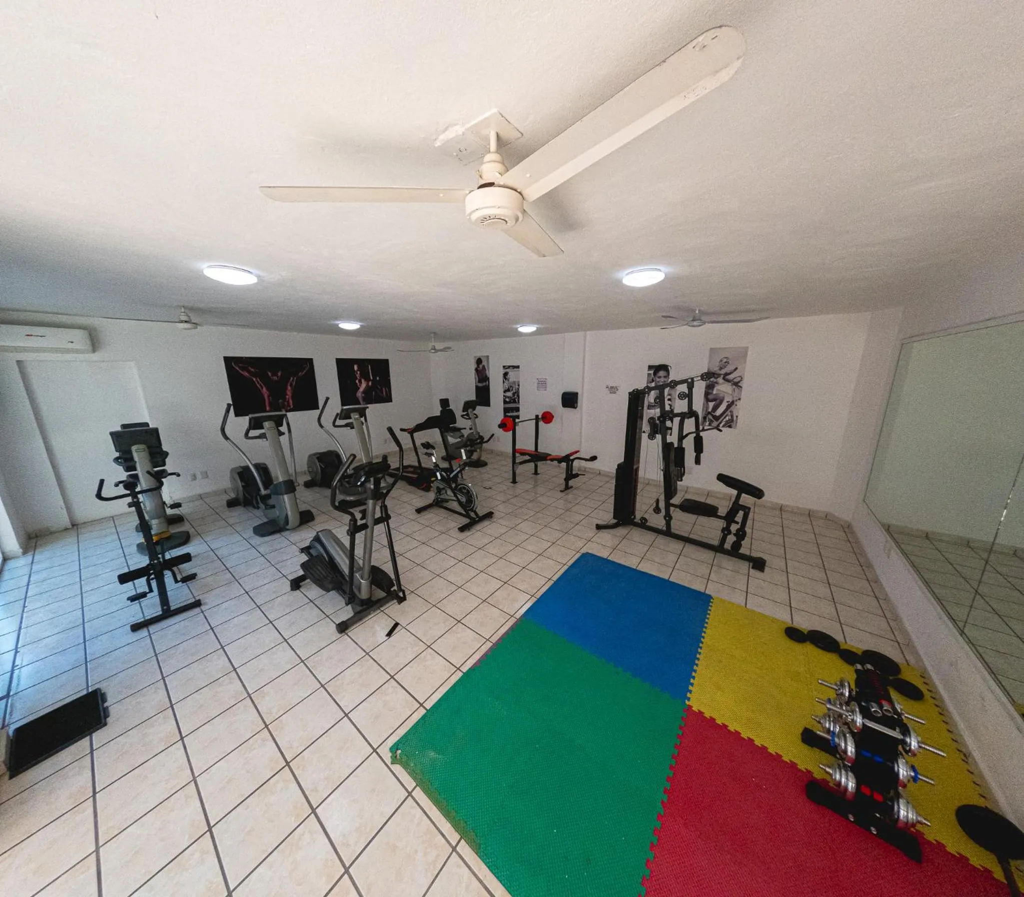 Fitness centre/facilities in Splash Inn Nuevo Vallarta & Parque Acuatico