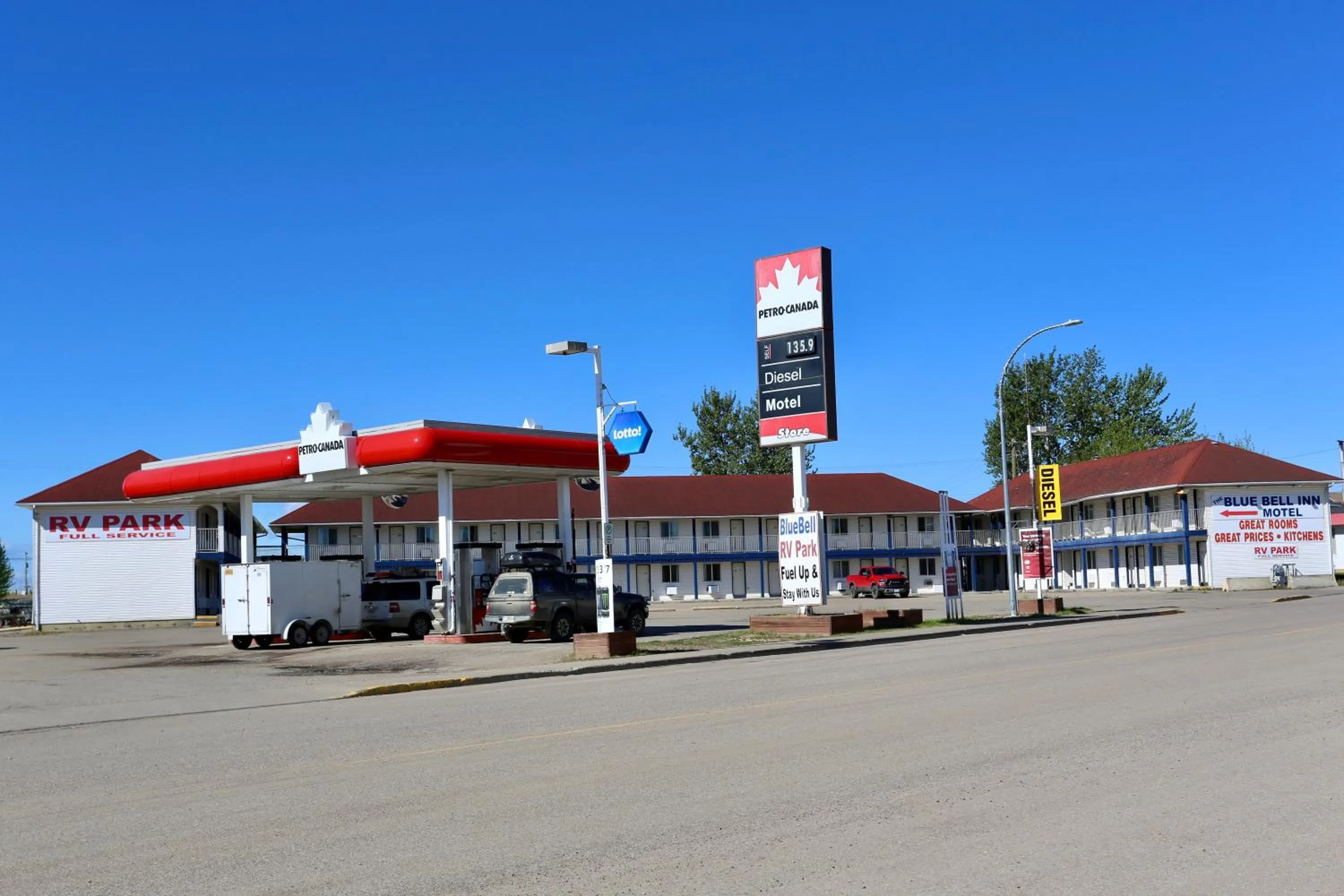 Property building in Blue Bell Inn