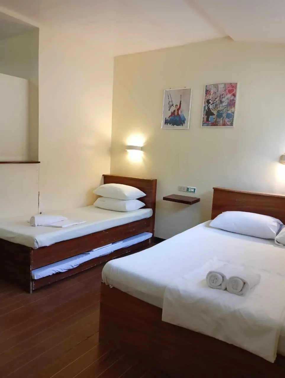 Bed in Dubay Panglao Beachfront Resort