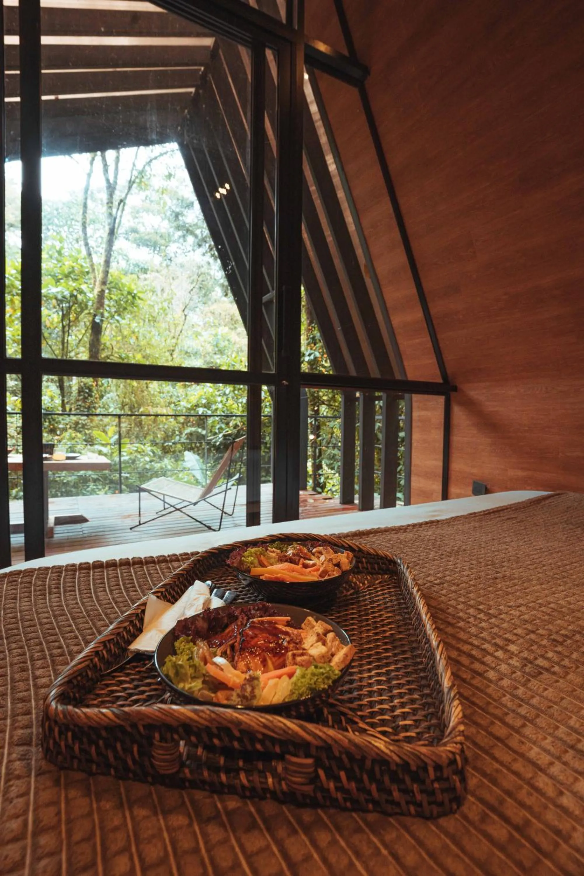 Food and drinks in Oculto refugio de bosque