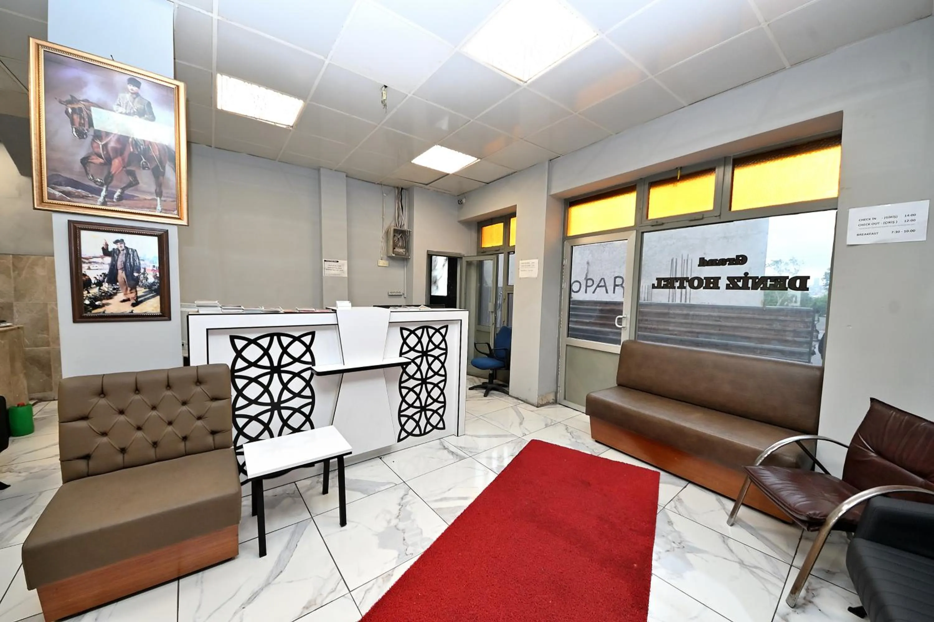Lobby or reception in GRAND Deniz Hotel
