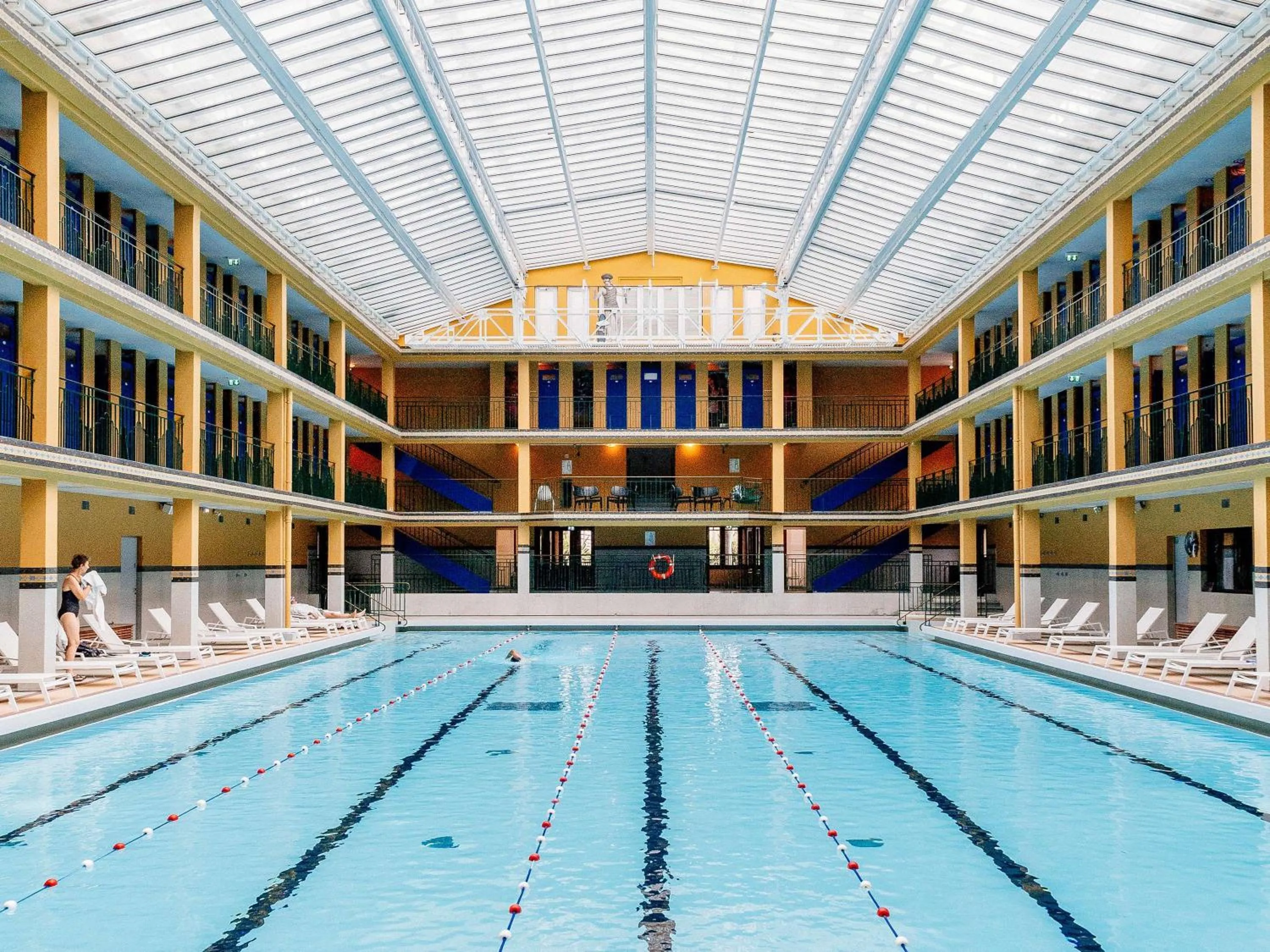 Pool view in Molitor Hotel & Spa Paris - MGallery Collection